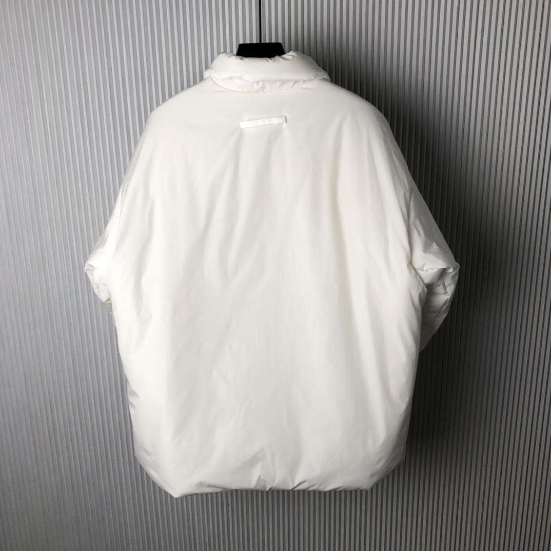 Prada ライトRe-Nylon パデッド ジャケット