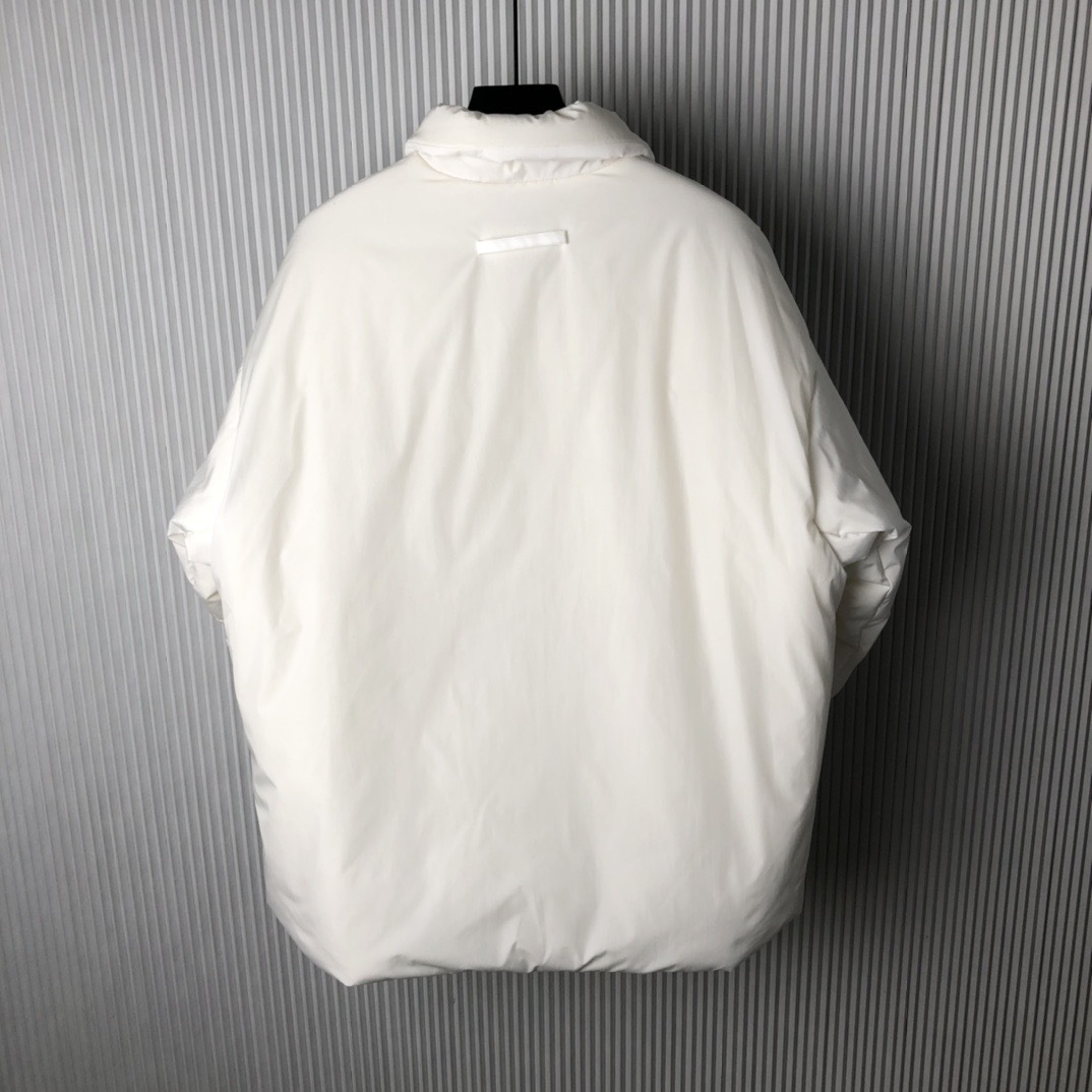 Prada ライトRe-Nylon パデッド ジャケット