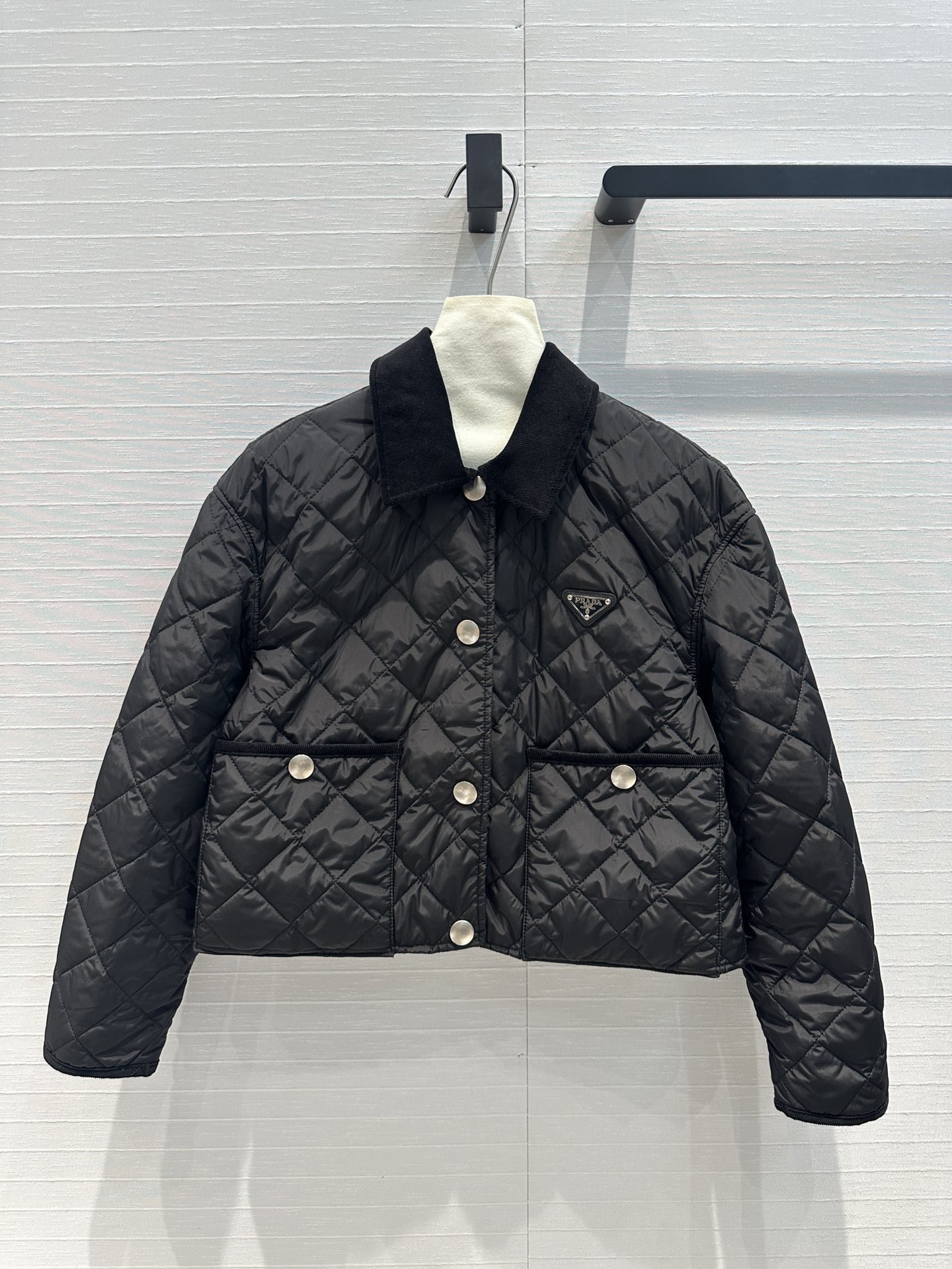 Prada ライトRe-Nylon クロップド ジャケット