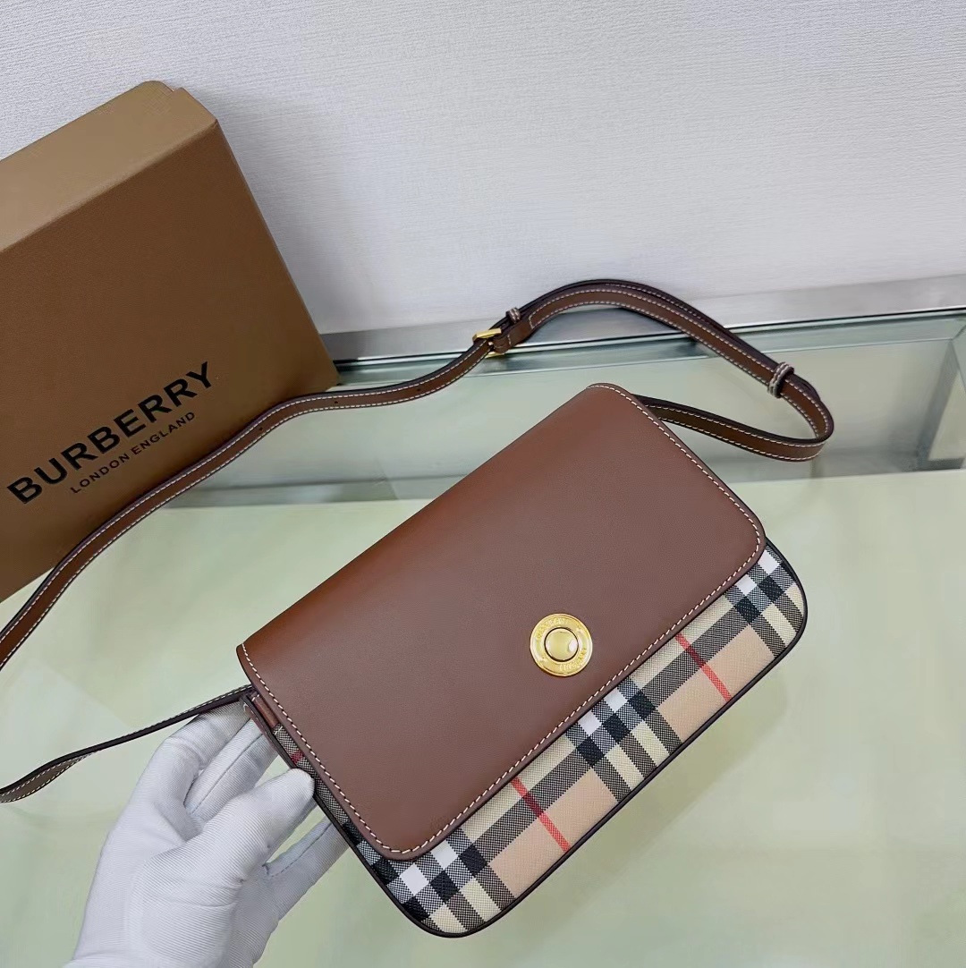 ★BURBERRY★ヴィンテージチェック ペニーバッグ★