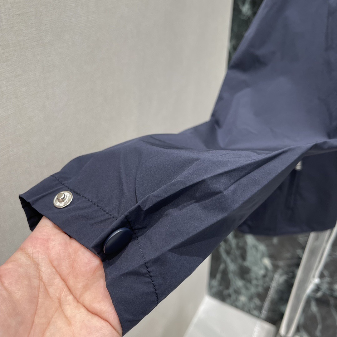 Prada ライトウェイト Re-Nylon ブルゾンジャケット