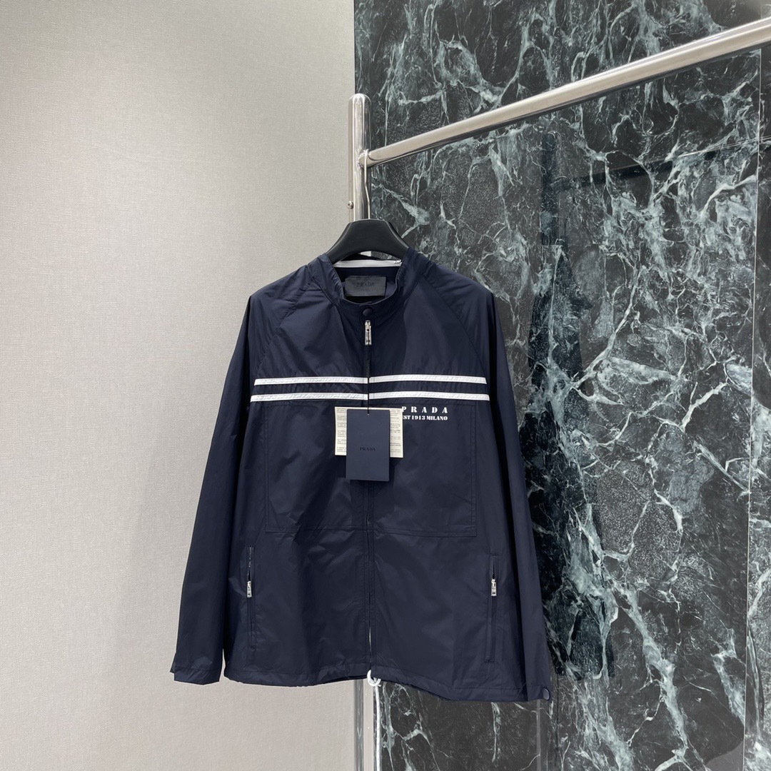 Prada ライトウェイト Re-Nylon ブルゾンジャケット