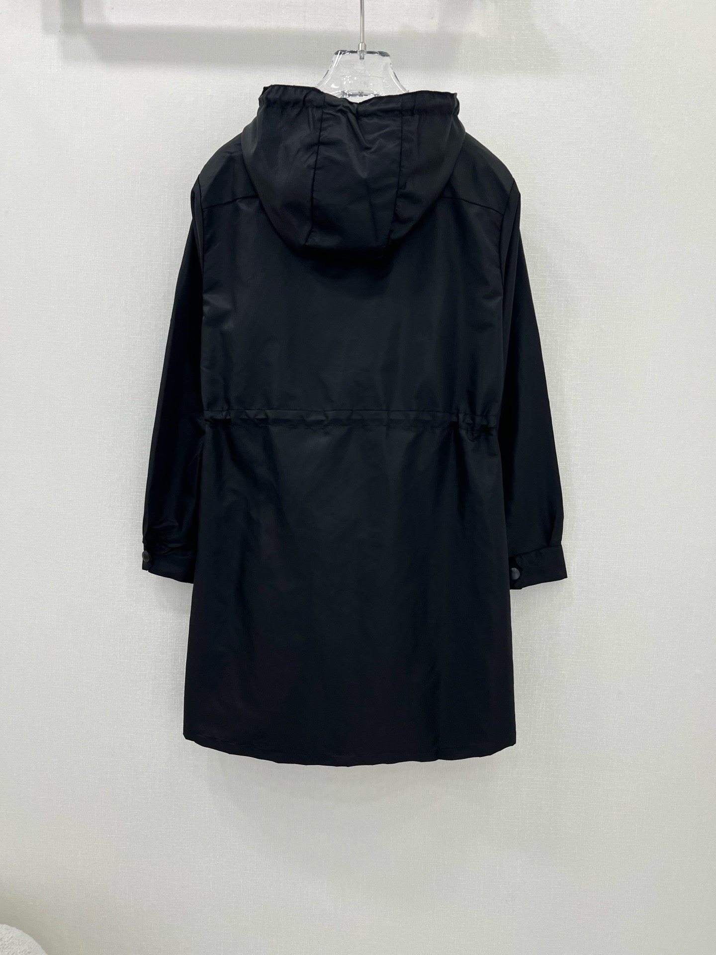 Prada Re-Nylon レインコート