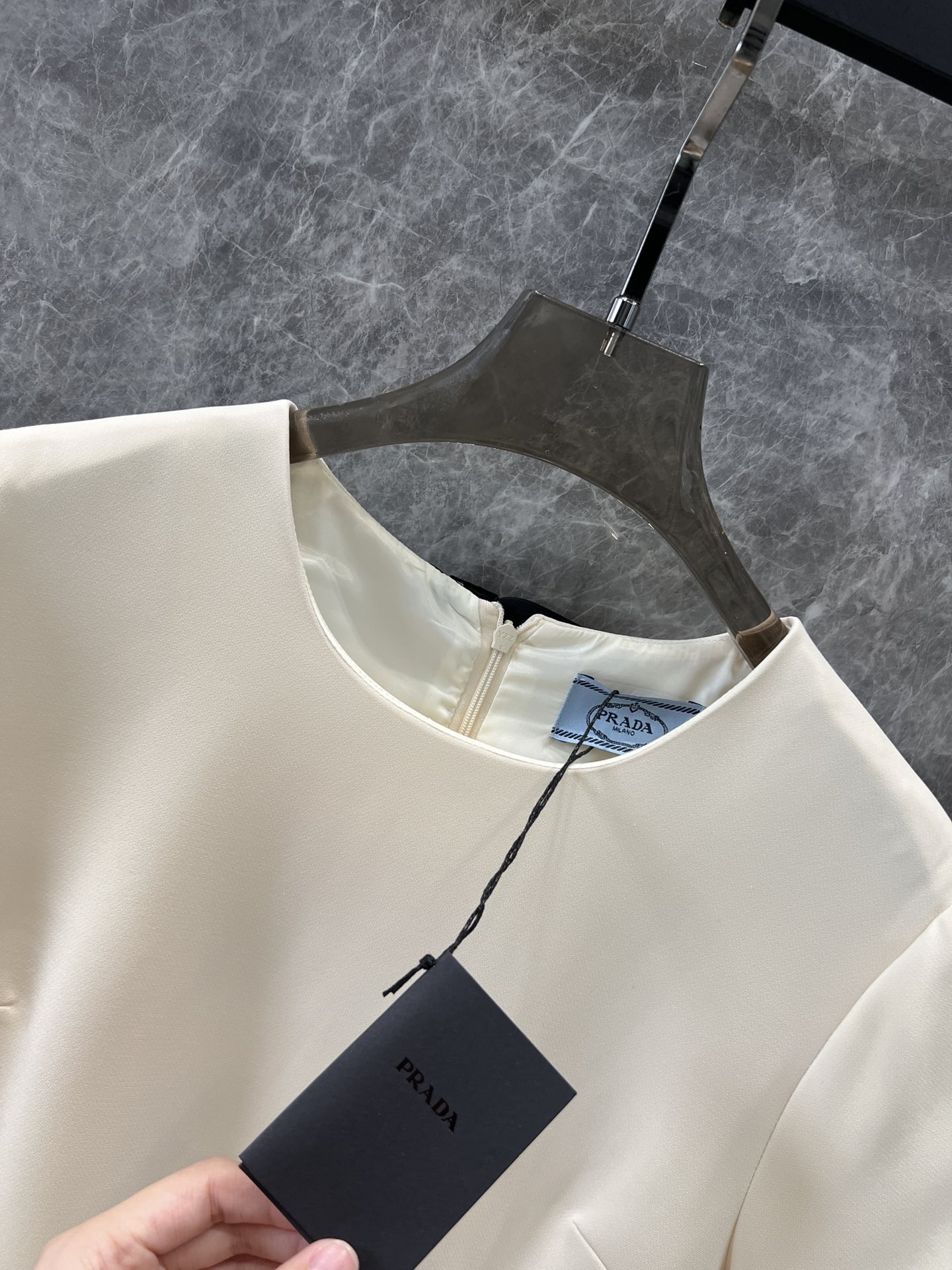 Prada サブレ ミニドレス