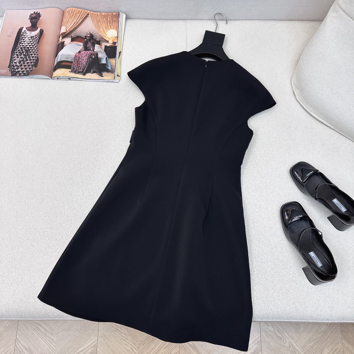 Prada コンパクトサブレ ショートドレス