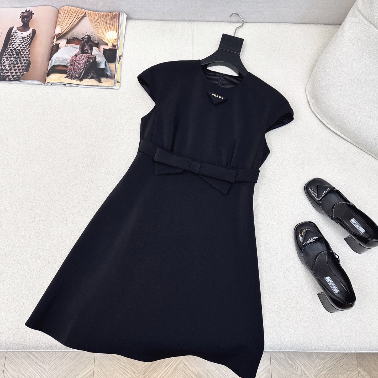 Prada コンパクトサブレ ショートドレス