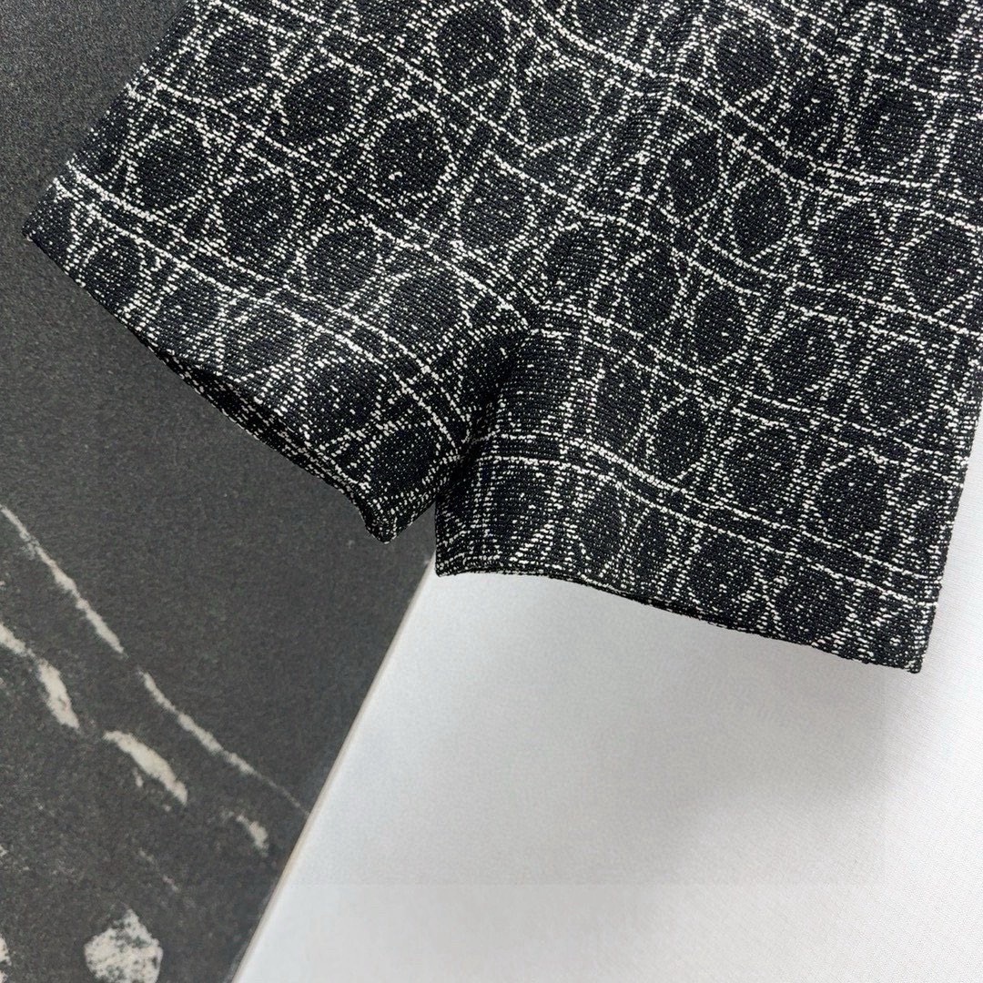 DIOR ショートパンツ