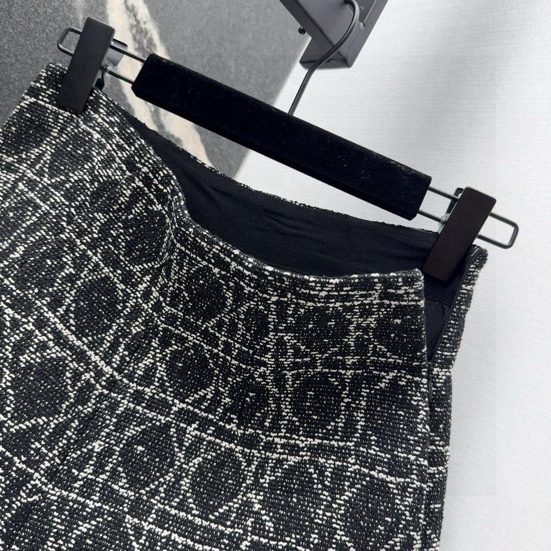 DIOR ショートパンツ