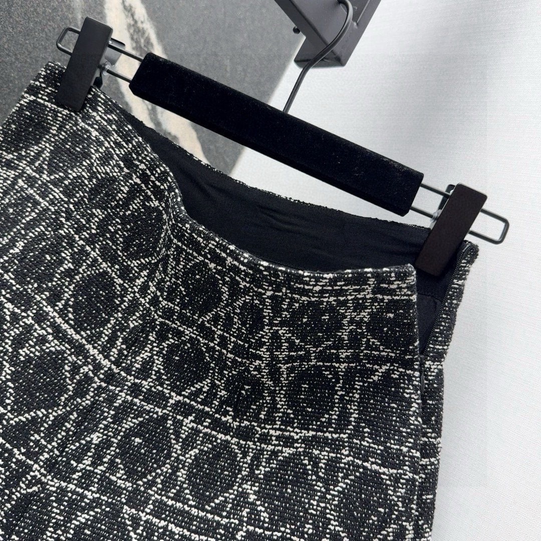 DIOR ショートパンツ