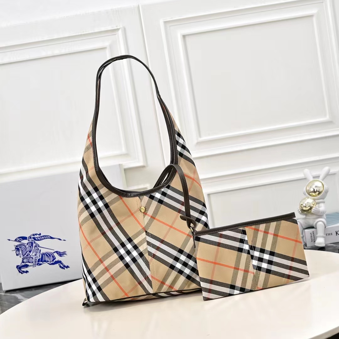 バーバリー ロンドン Burberry バッグ レディース ショルダーバッグ チェック柄 ポーチ付き 