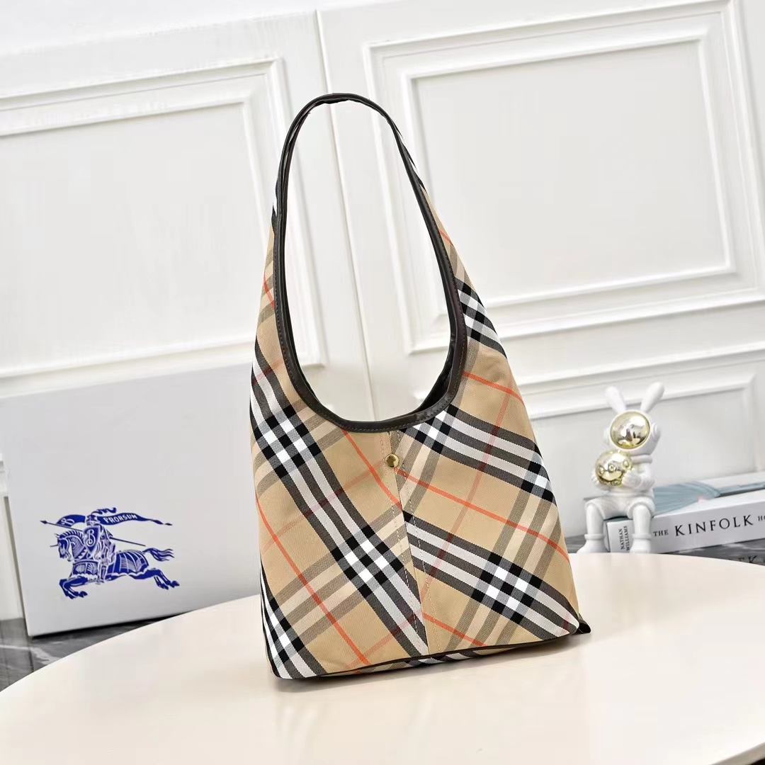 バーバリー ロンドン Burberry バッグ レディース ショルダーバッグ チェック柄 ポーチ付き 