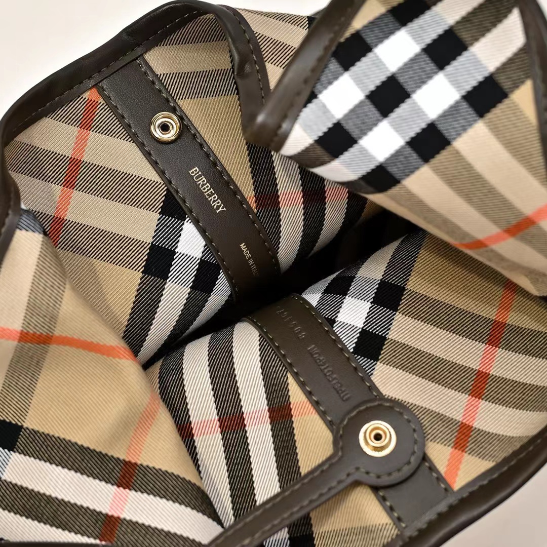 バーバリー ロンドン Burberry バッグ レディース ショルダーバッグ チェック柄 ポーチ付き 