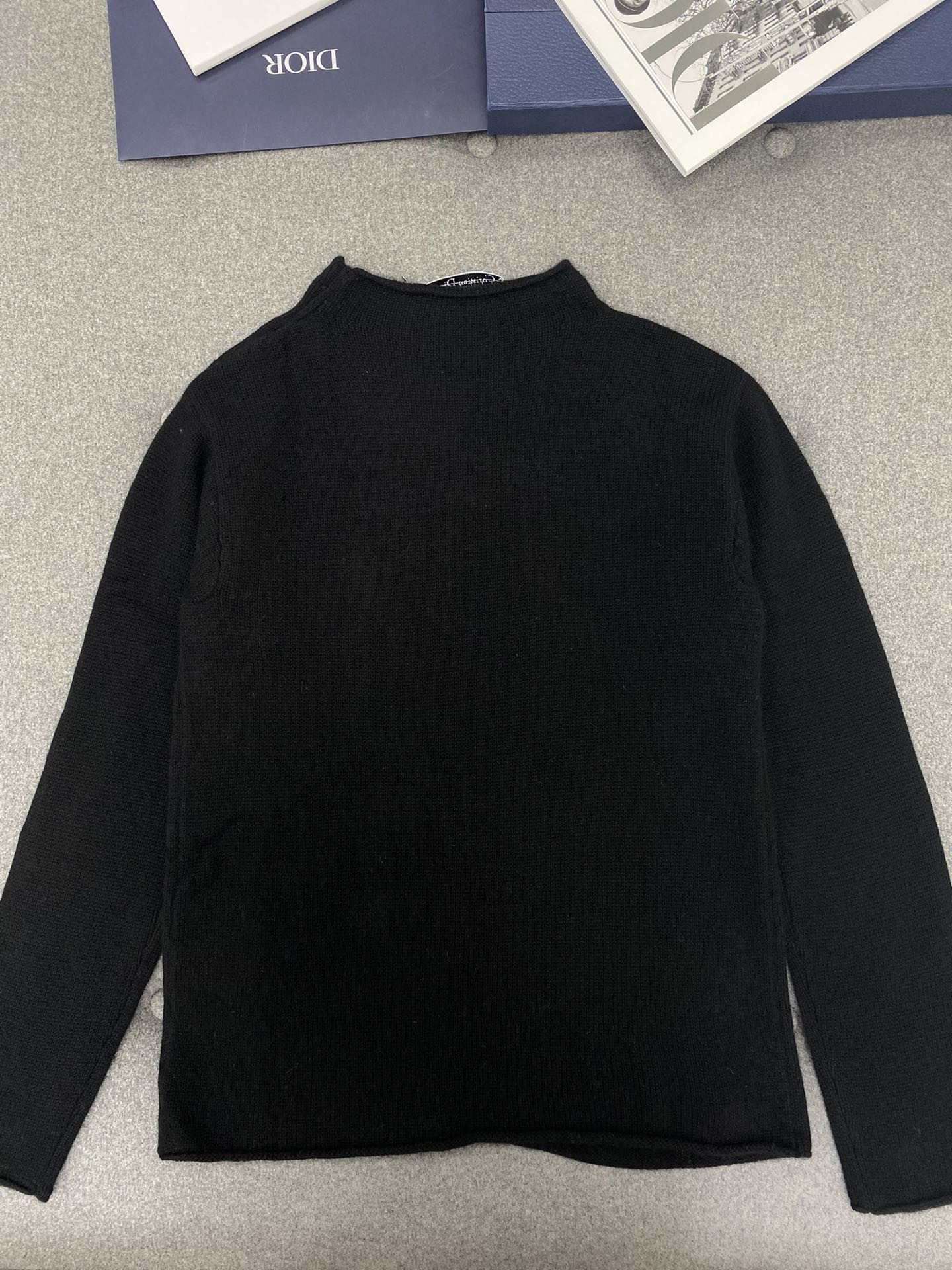 DIOR セーター