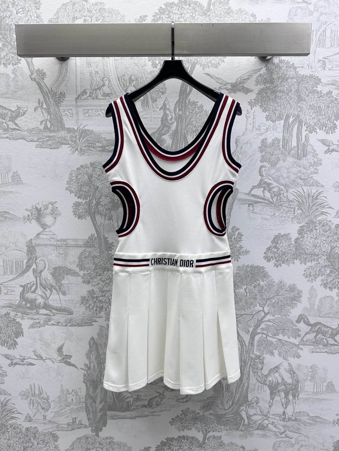 Dior Vibe ショート プリーツドレス