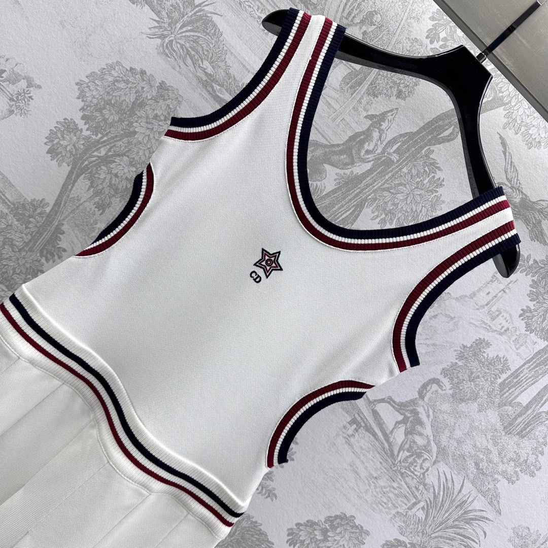 Dior Vibe ショート プリーツドレス