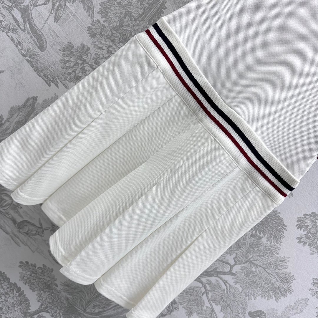 Dior Vibe ショート プリーツドレス