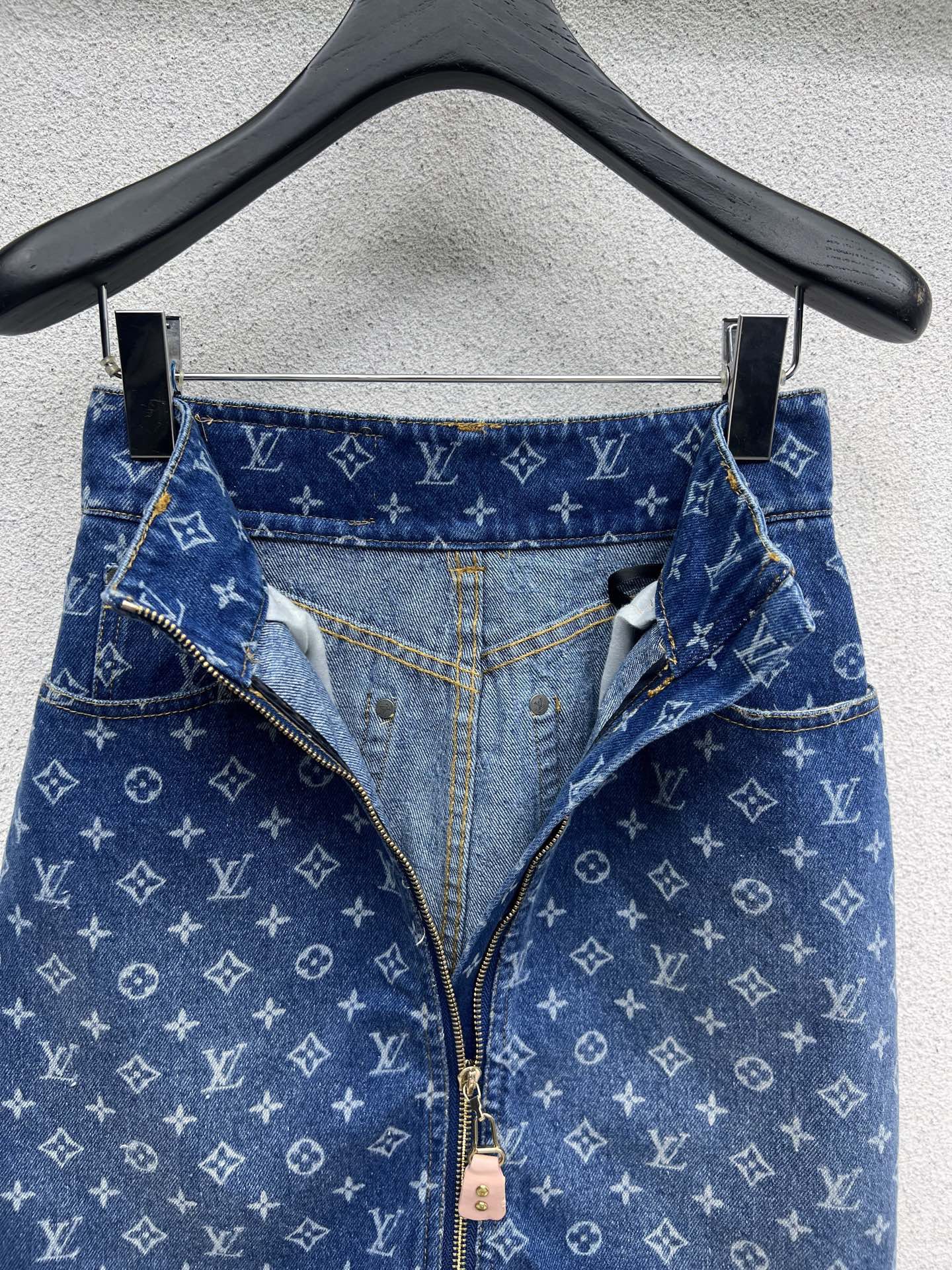 Louis vuitton モノグラム デニム ミニスカート