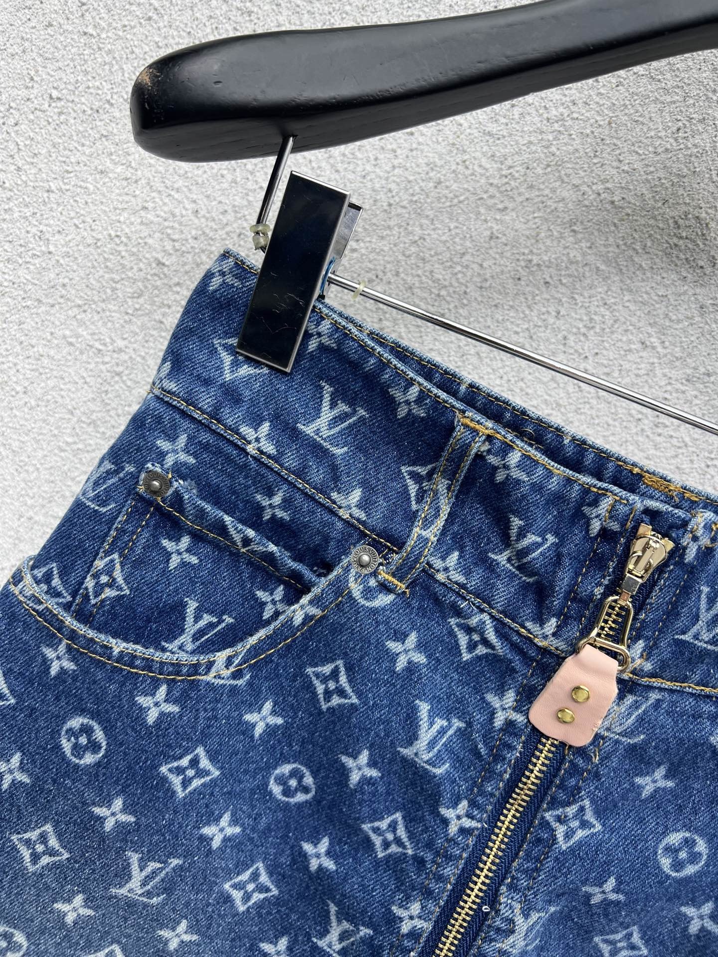 Louis vuitton モノグラム デニム ミニスカート