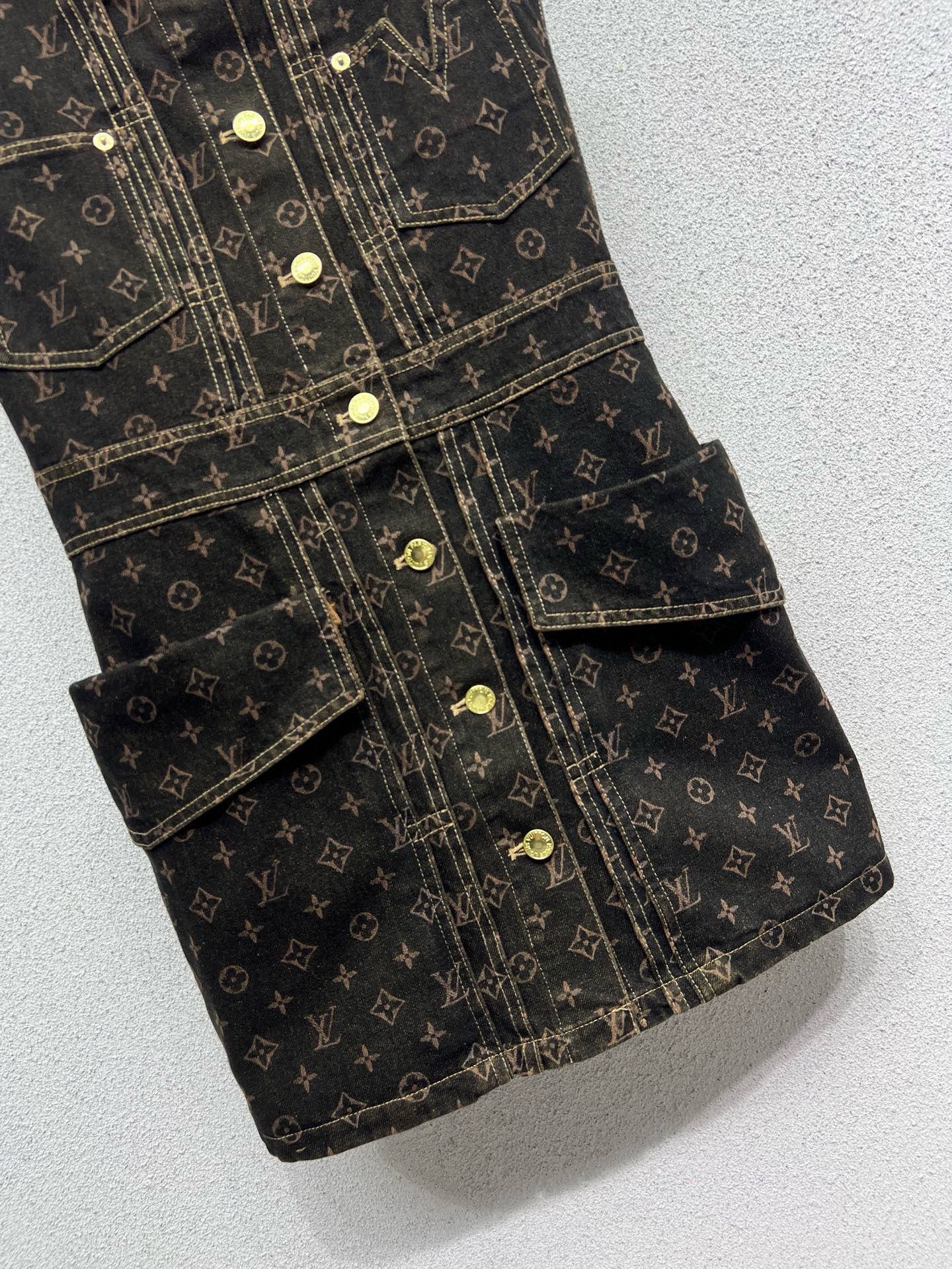 Louis vuitton モノグラムデニムボタン フロントドレス
