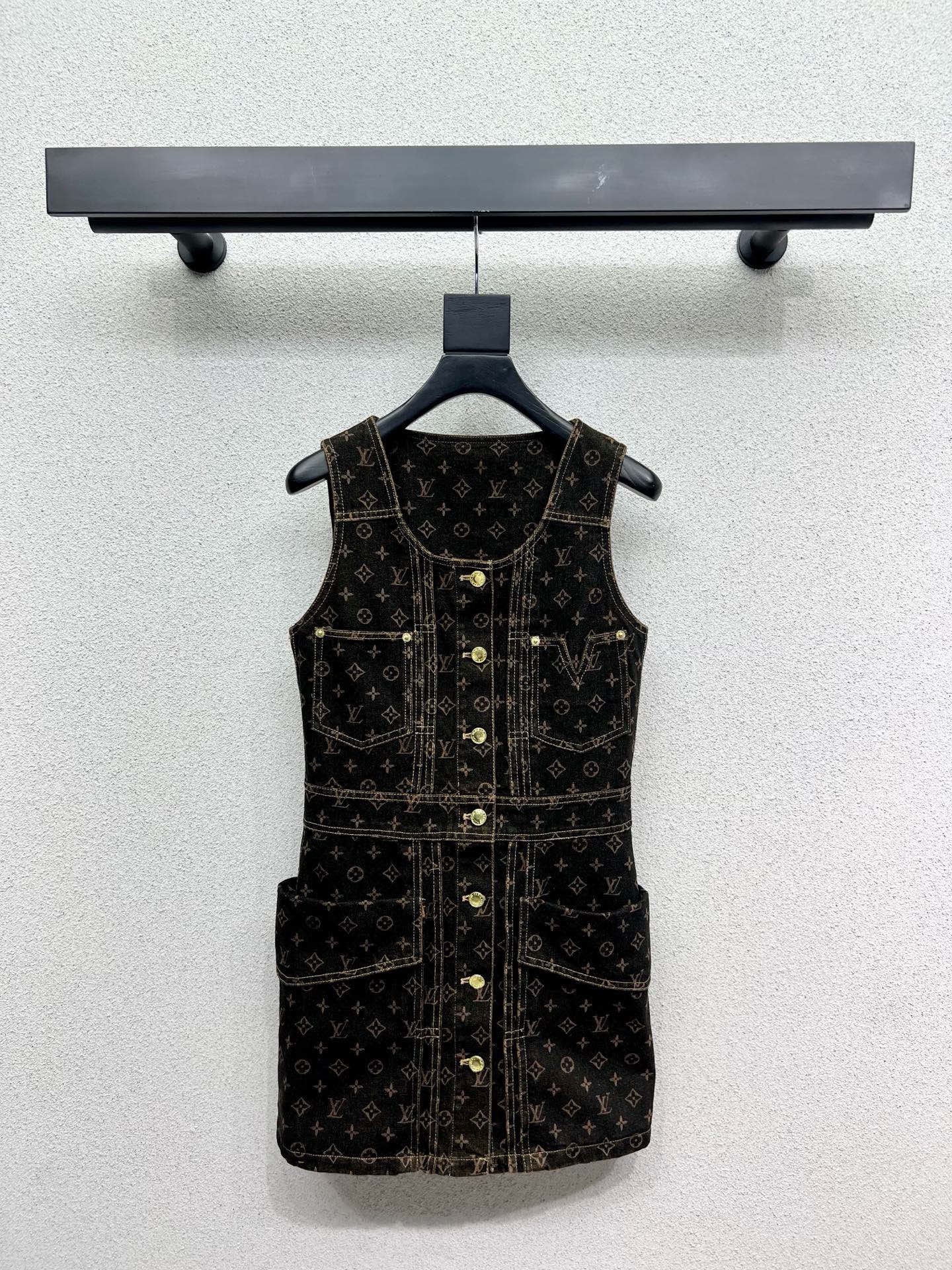 Louis vuitton モノグラムデニムボタン フロントドレス