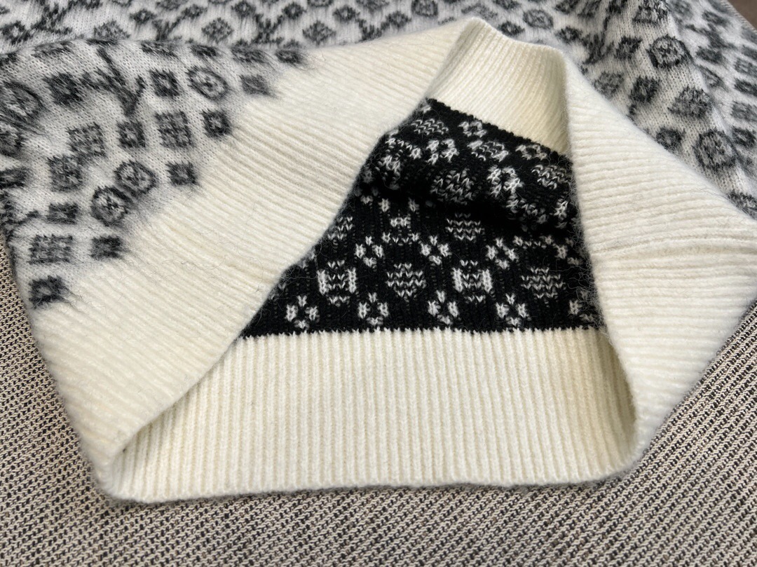Louis vuitton モノグラムブラッシュドニットプルオーバー