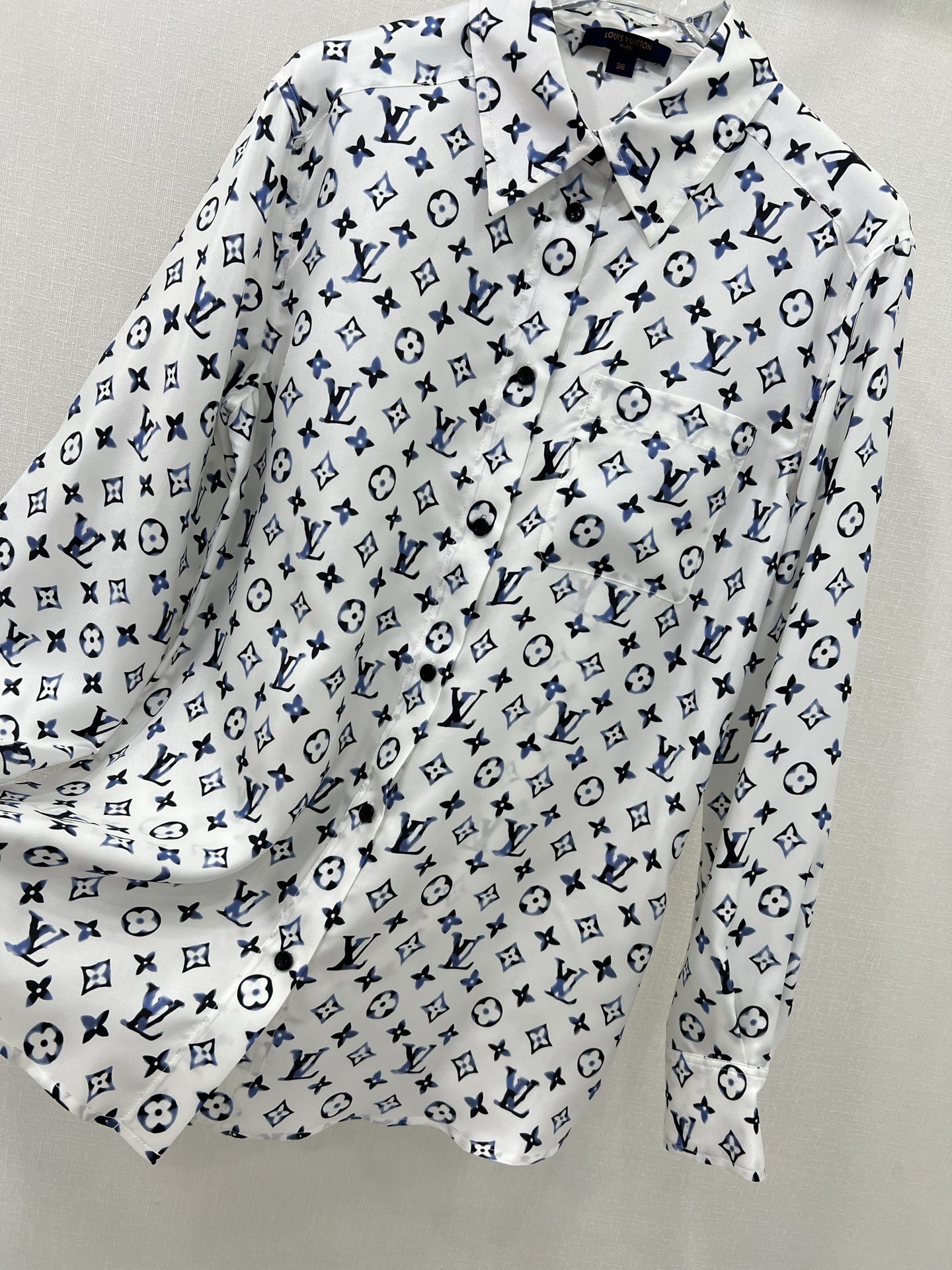 Louis vuitton アクアレル モノグラム シルクシャツ
