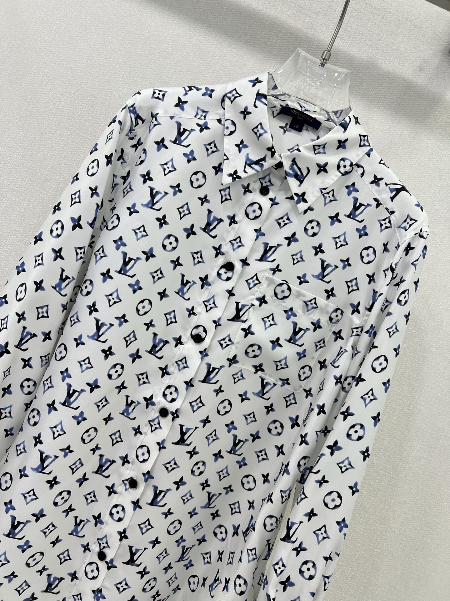 Louis vuitton アクアレル モノグラム シルクシャツ