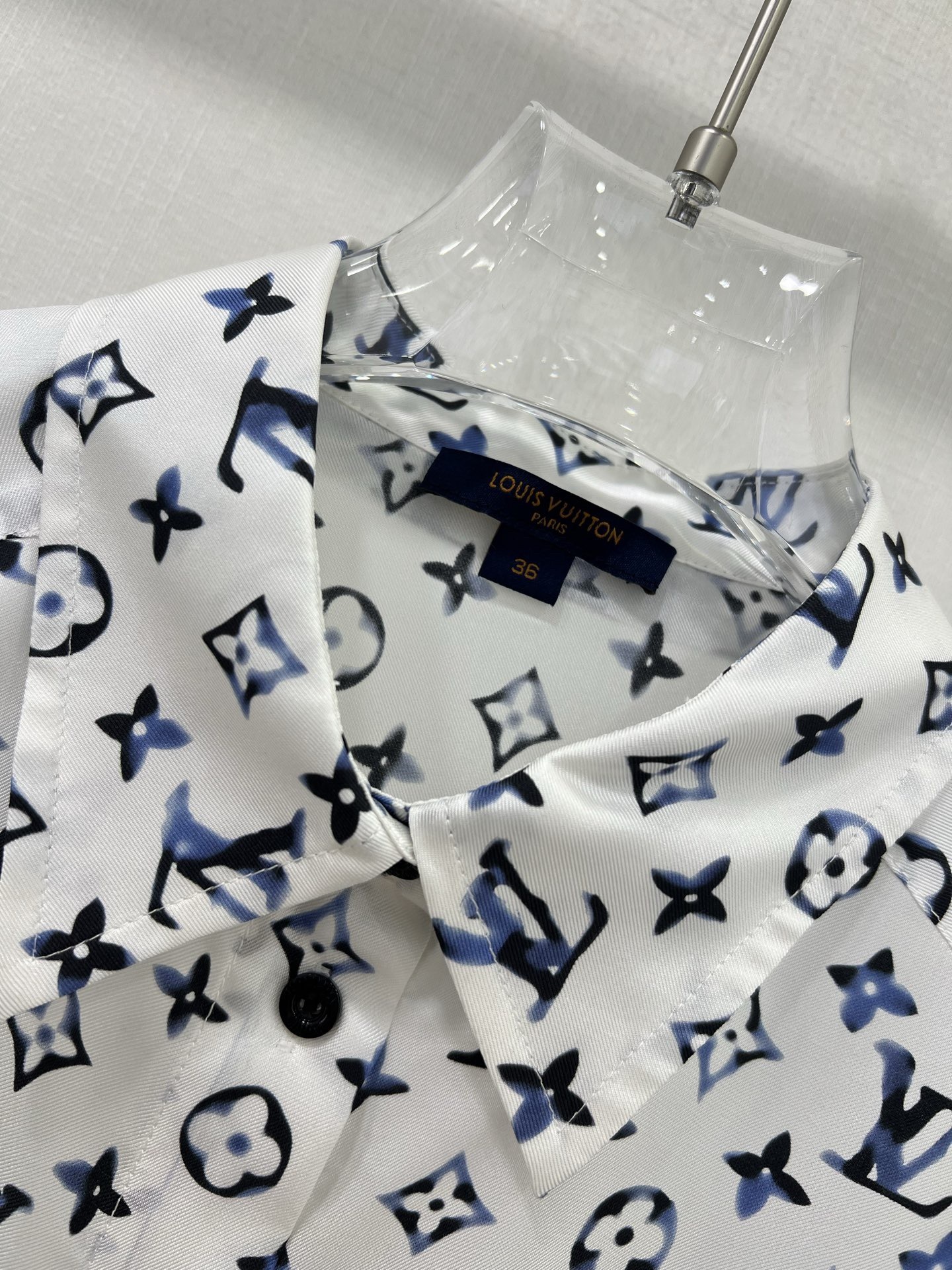 Louis vuitton アクアレル モノグラム シルクシャツ