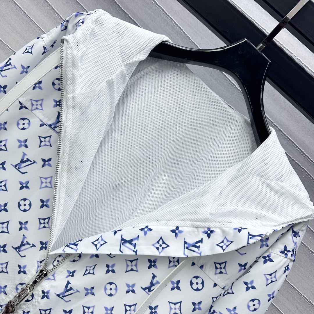 Louis vuitton アクアレル モノグラムパーカ