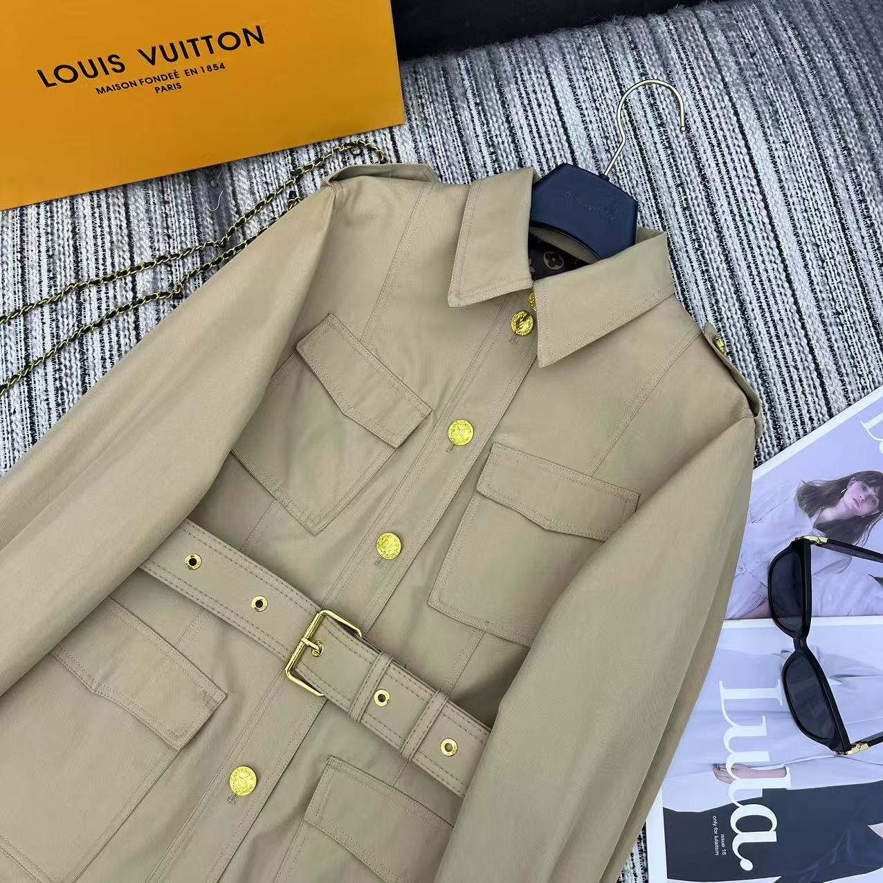 Louis vuitton ベルテッドサファリジャケット