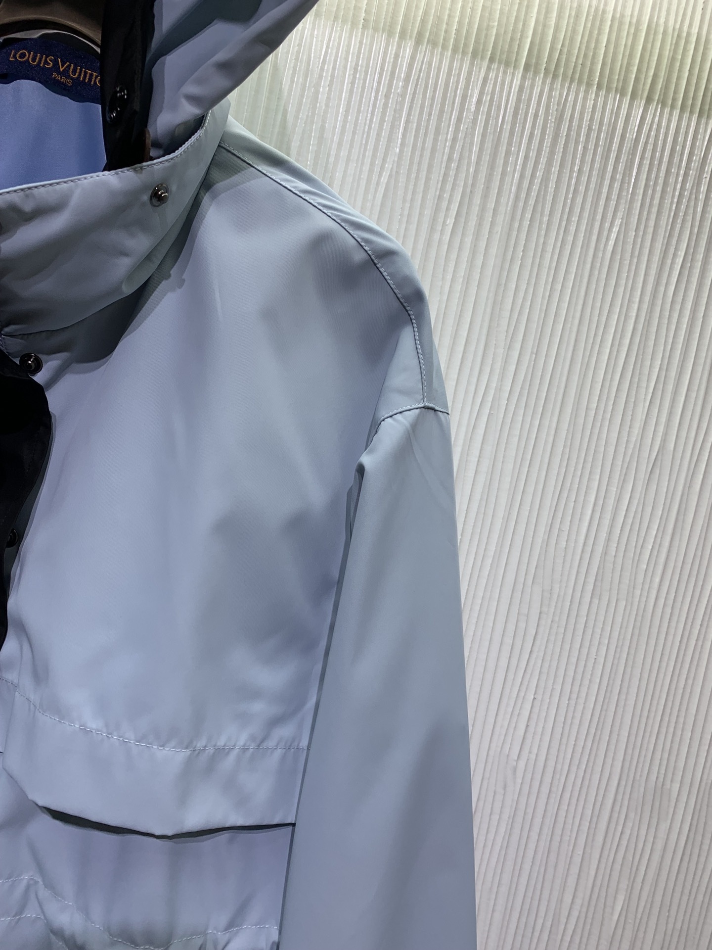 Louis vuitton カラーブロックシルクパーカ