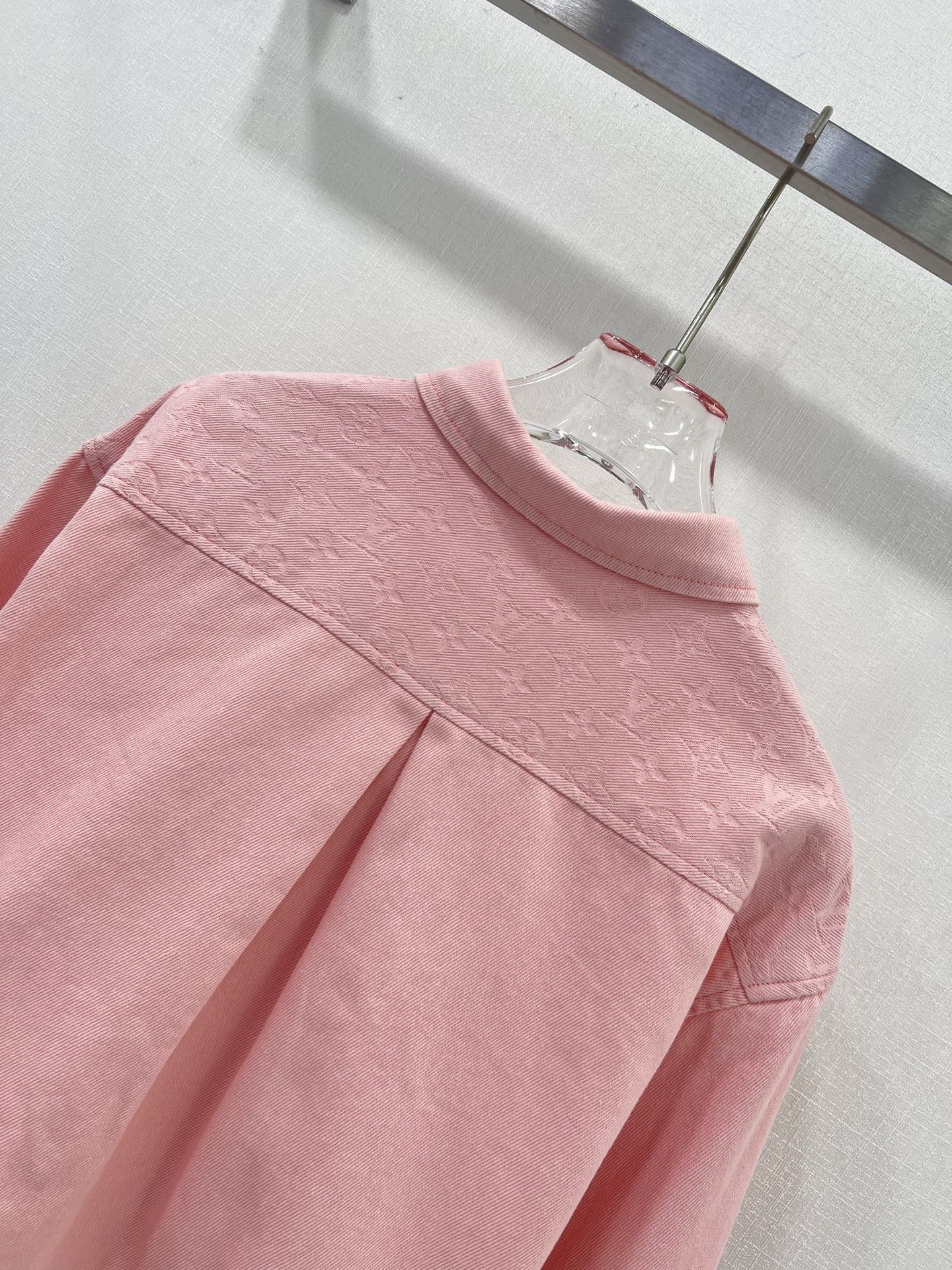 Louis vuitton クロップド デニムシャツ