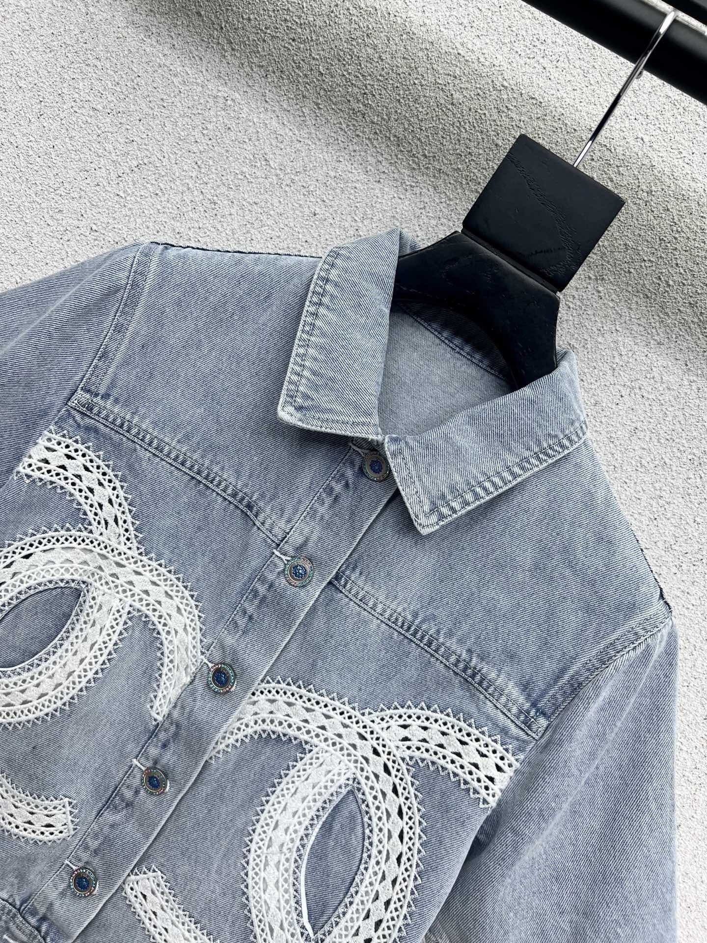 CHANEL デニムシャツ CCロゴ刺繍 半袖 トップス