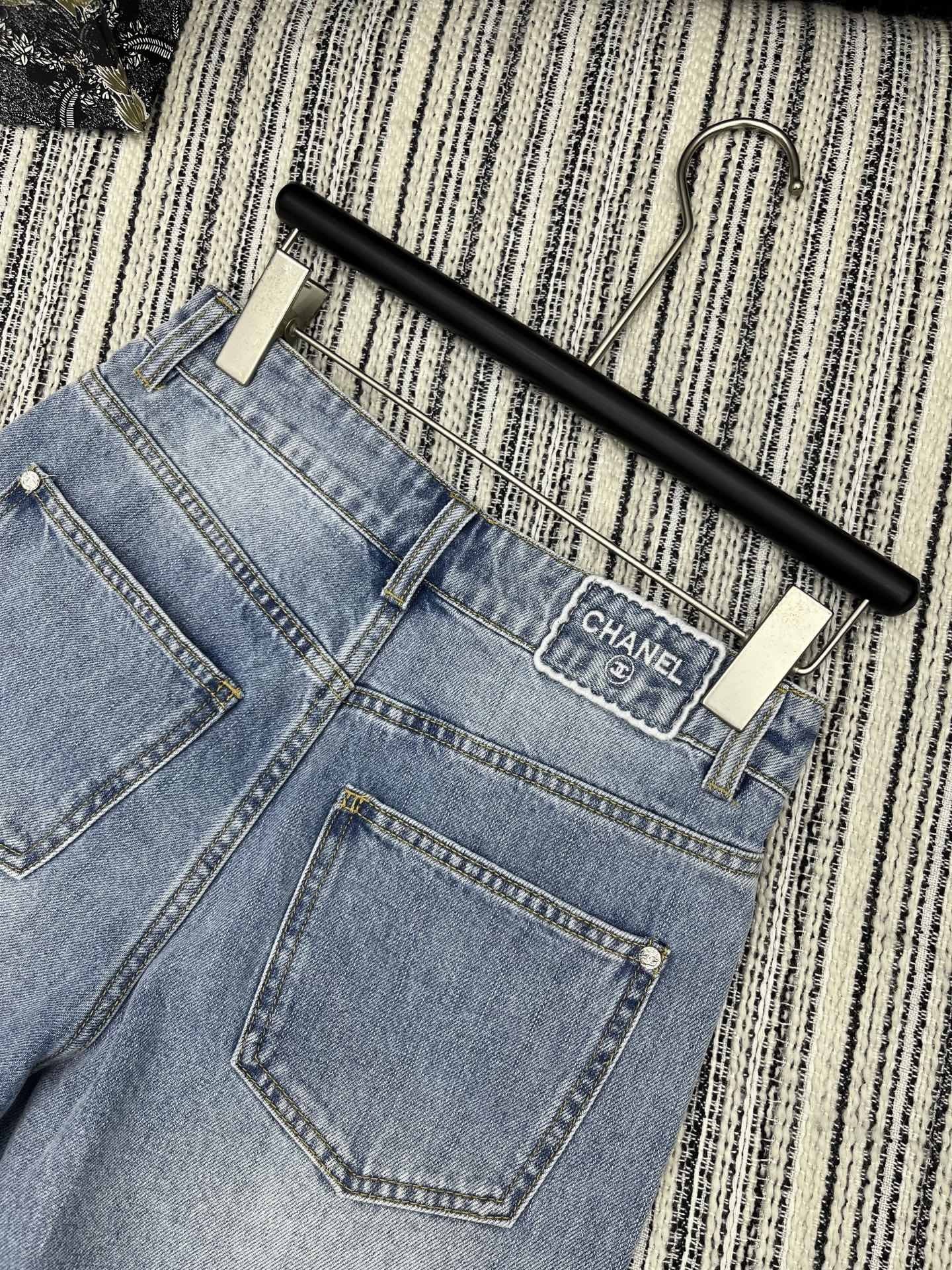 CHANEL ココビーチ ショートデニムパンツ