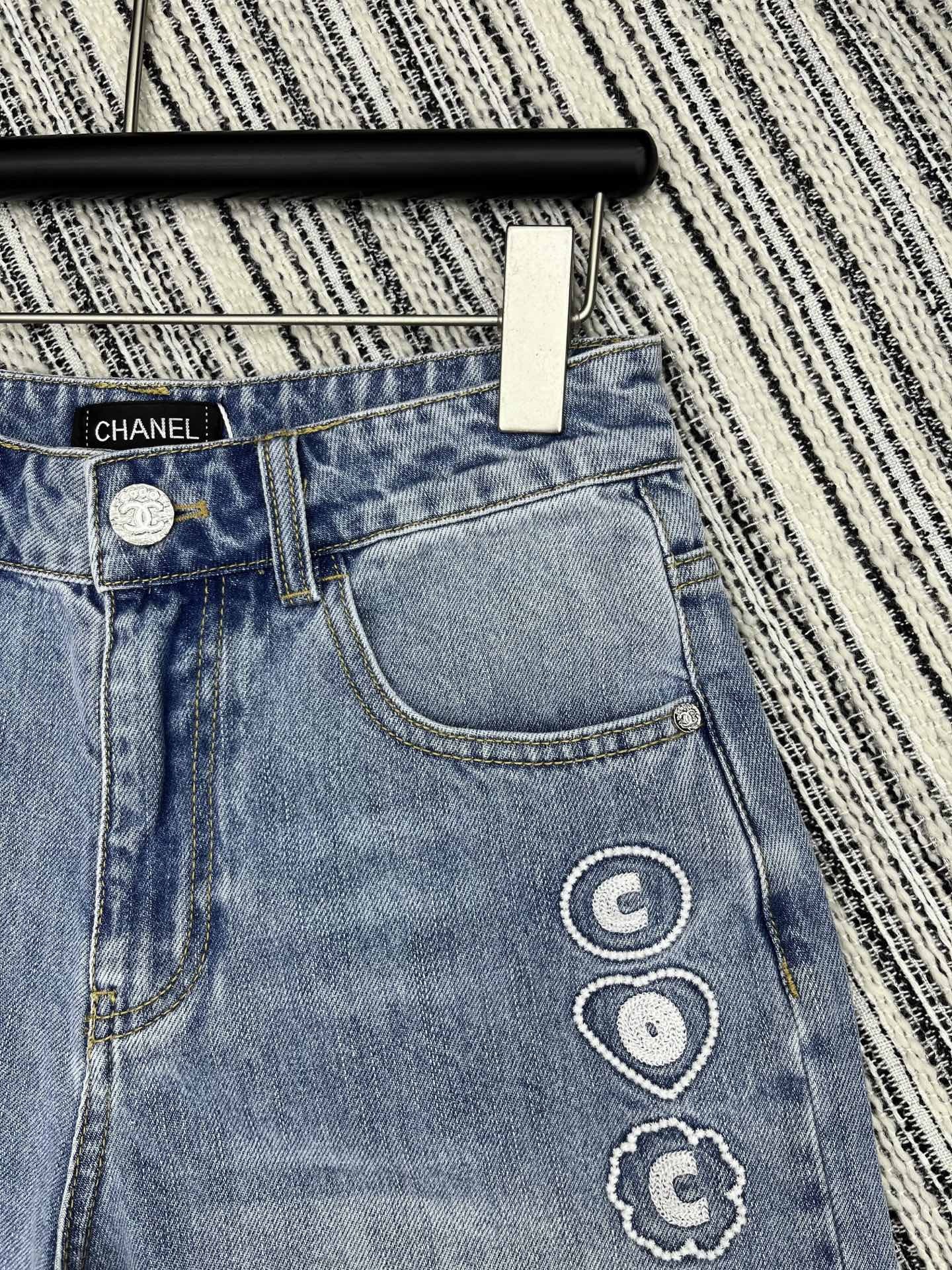 CHANEL ココビーチ ショートデニムパンツ