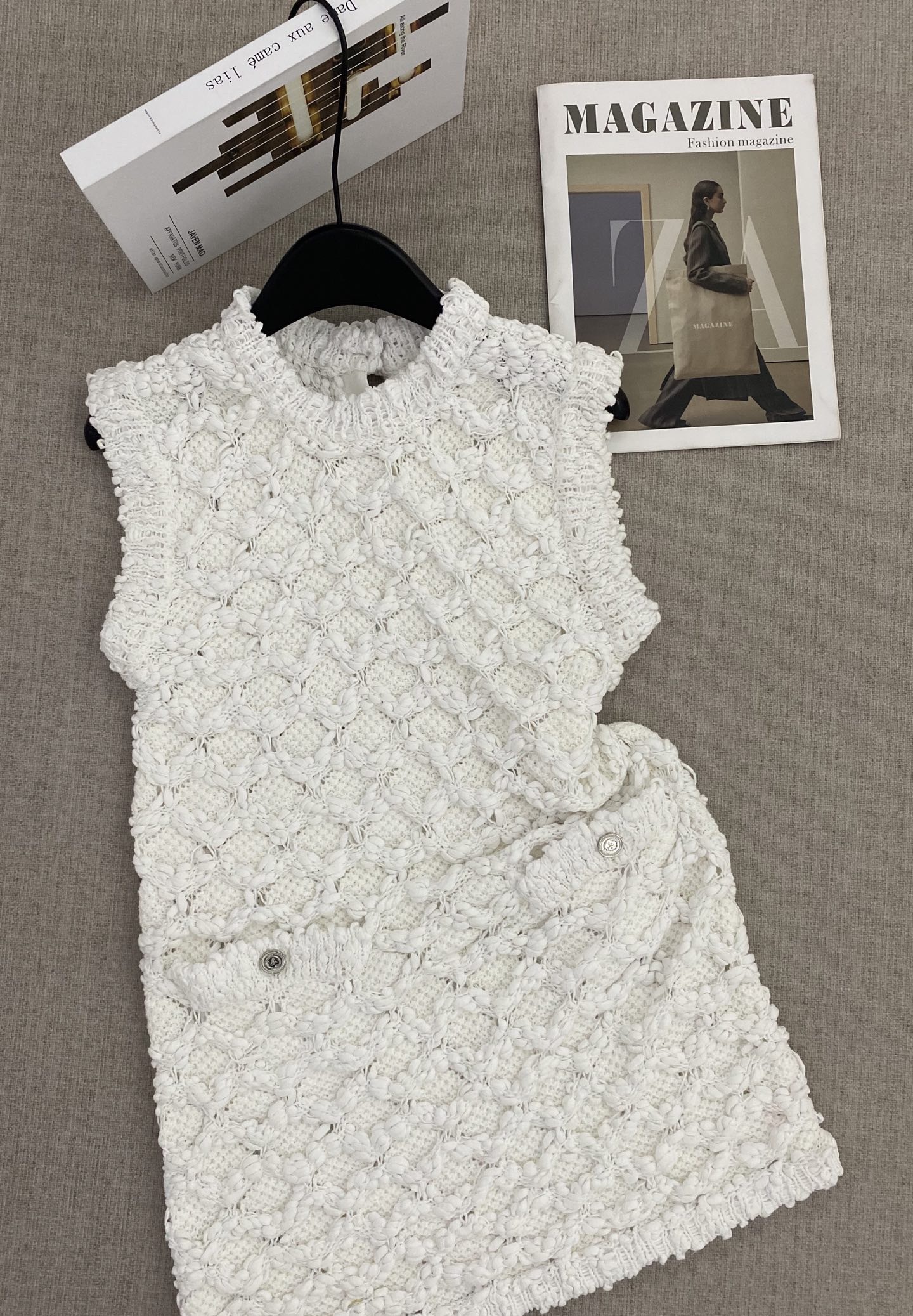 白ニット ワンピ【CHANEL】ドレス