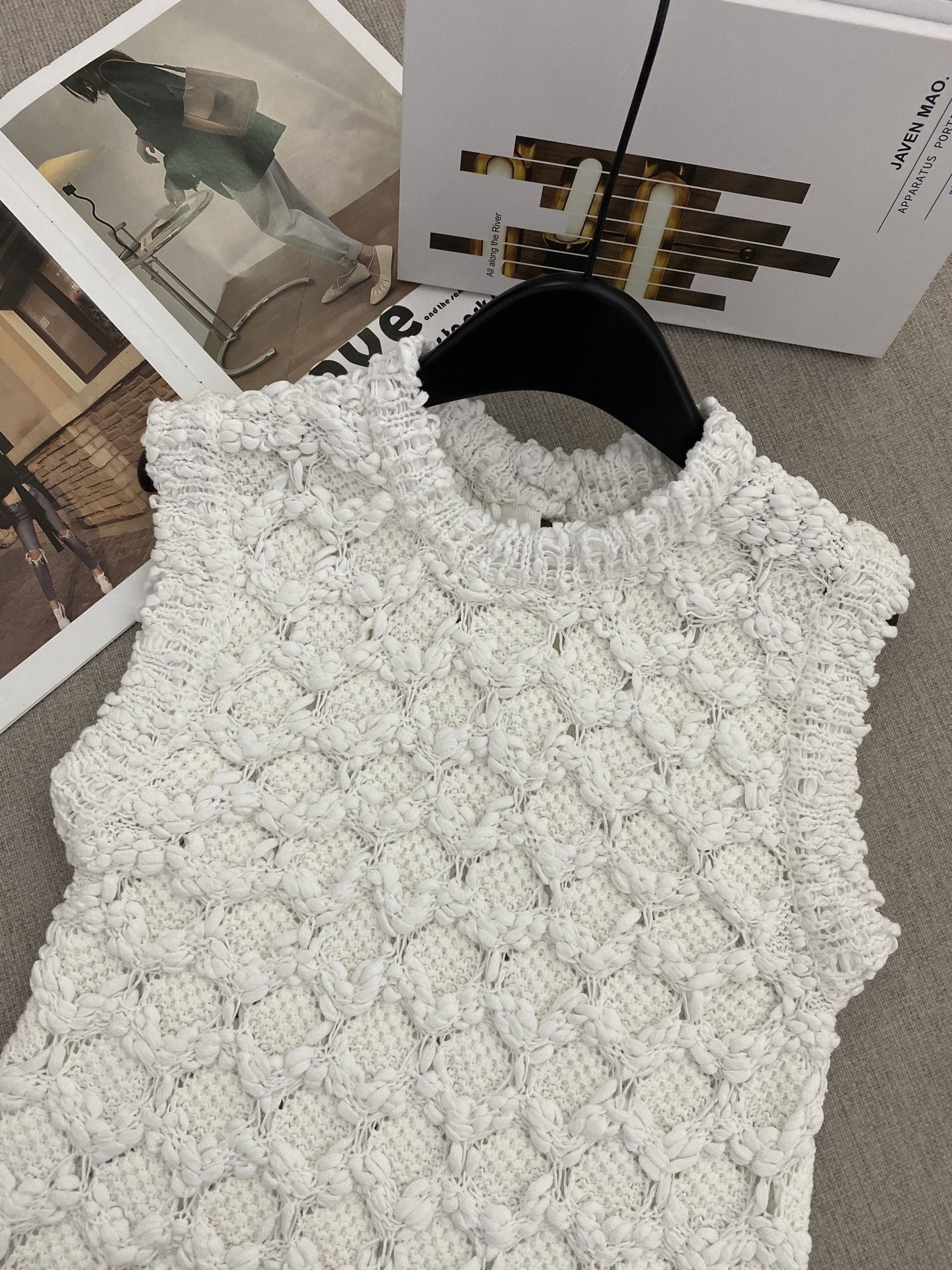 白ニット ワンピ【CHANEL】ドレス