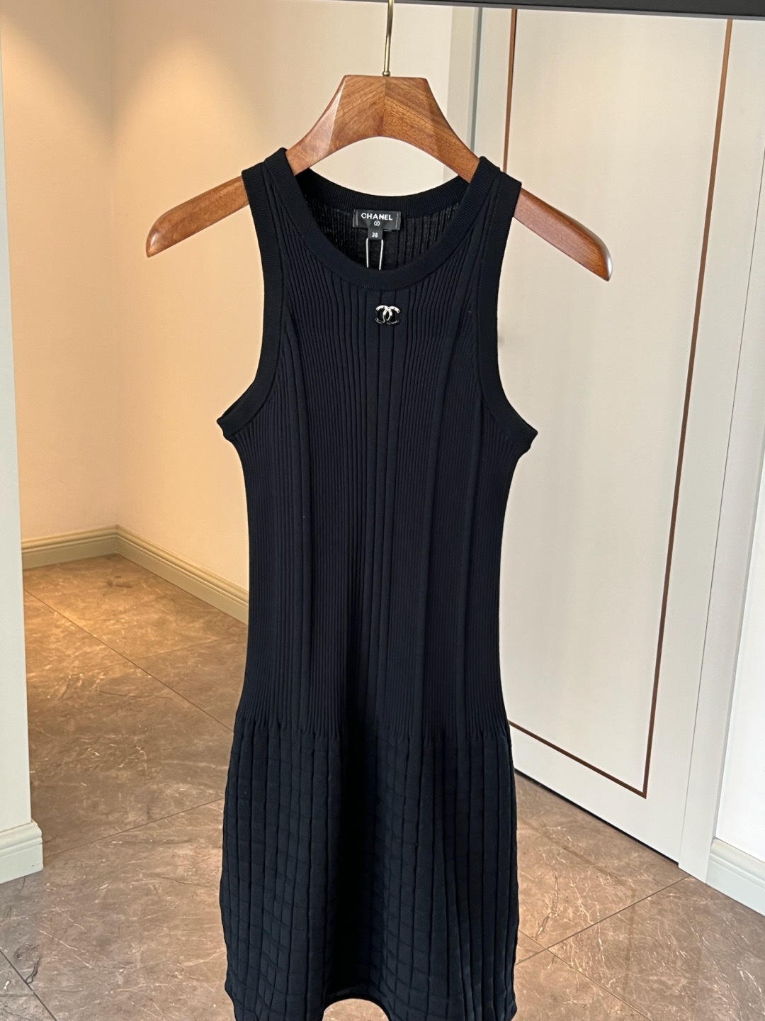 CHANEL ノースリーブワンピース