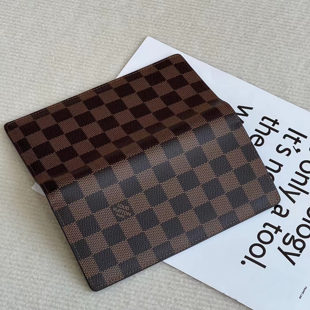 ルイヴィトン Louis Vuitton 財布