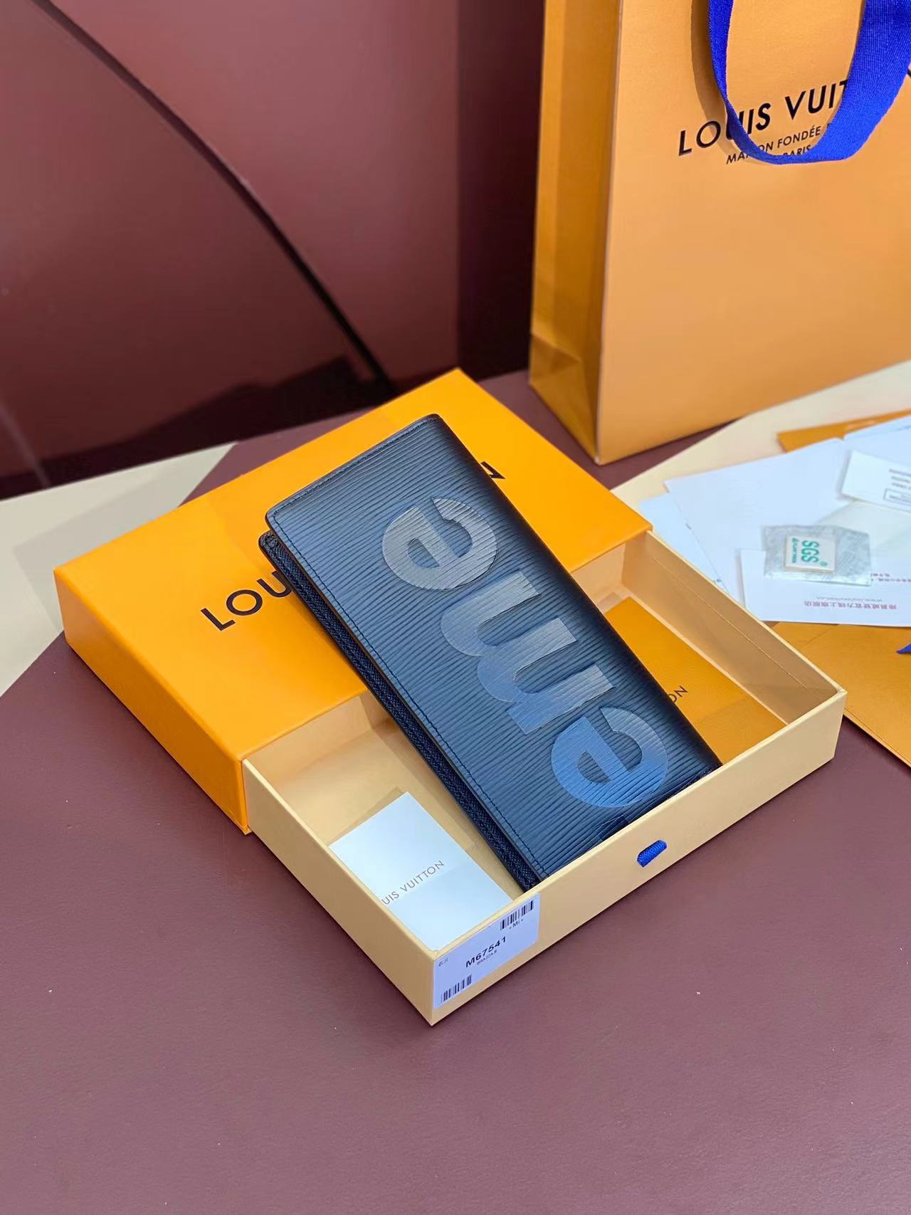 ルイヴィトン Louis Vuitton 財布