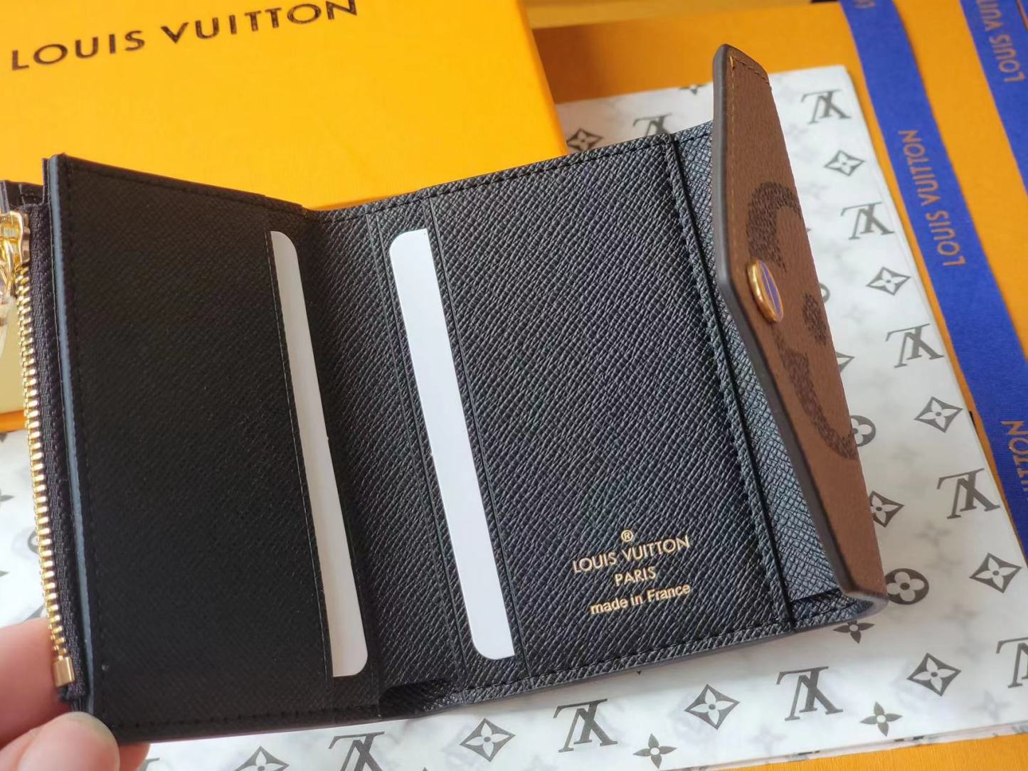 ルイヴィトン Louis Vuitton 財布