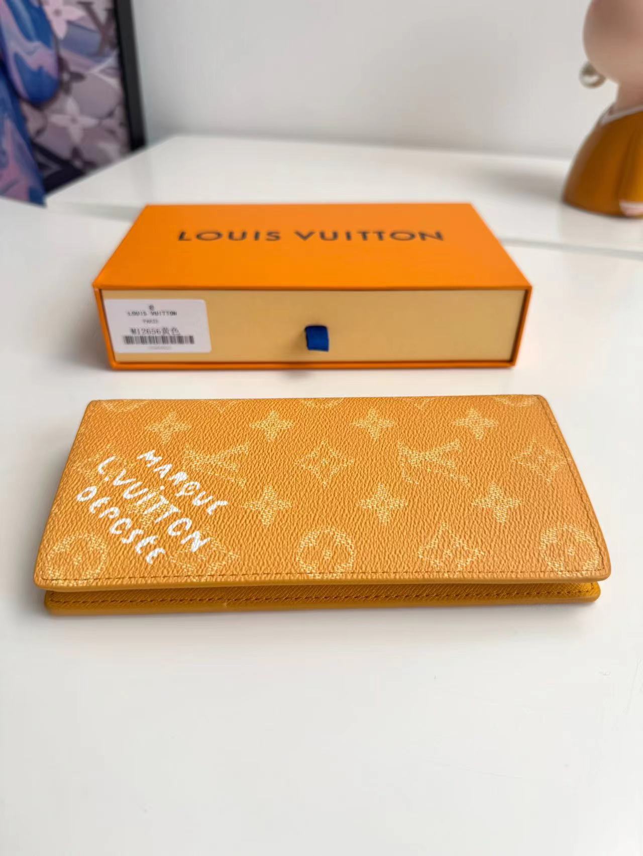 ルイヴィトン Louis Vuitton 財布