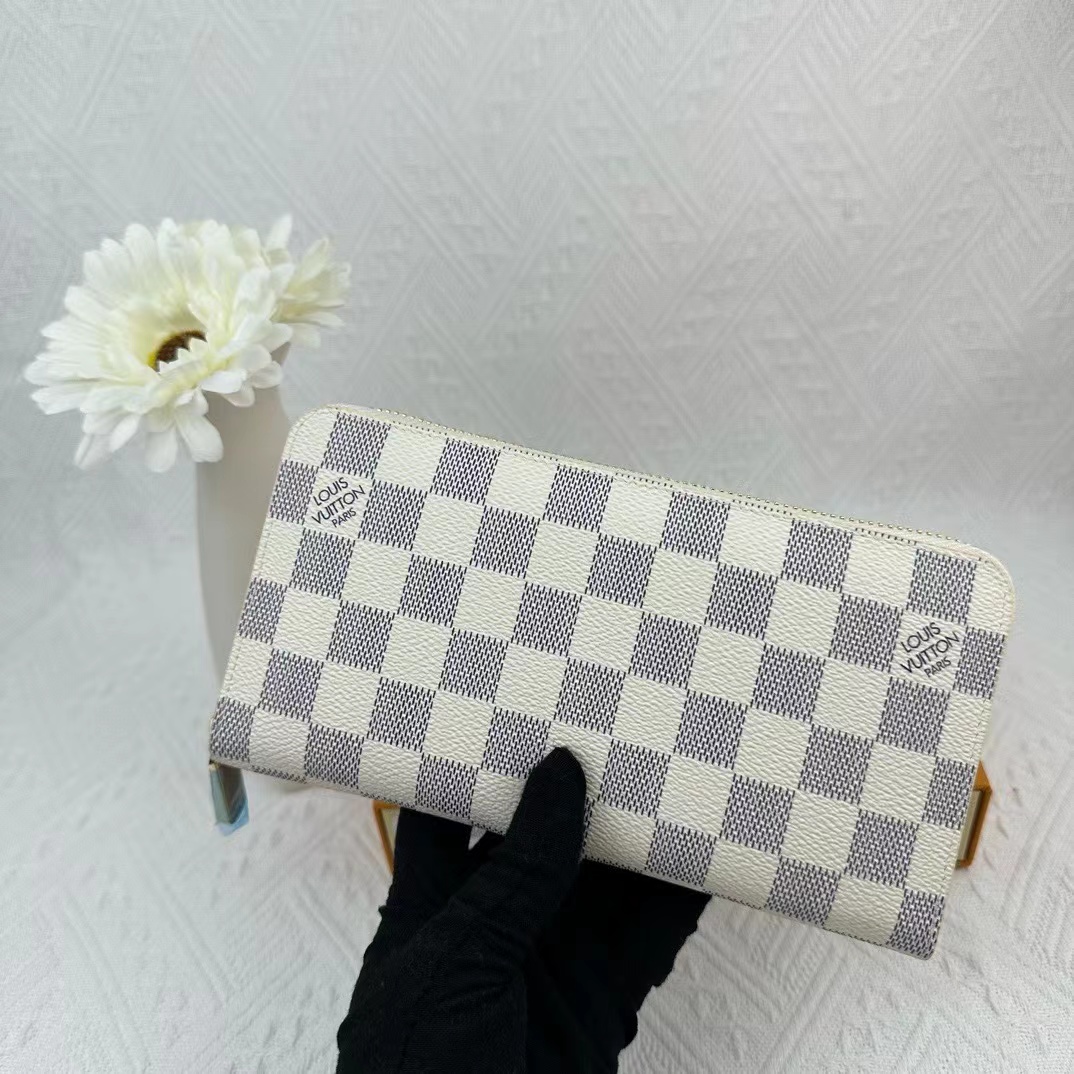 ルイヴィトン Louis Vuitton 財布