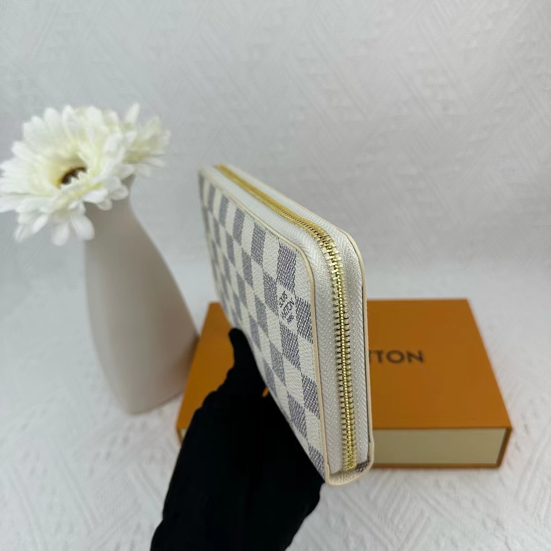 ルイヴィトン Louis Vuitton 財布