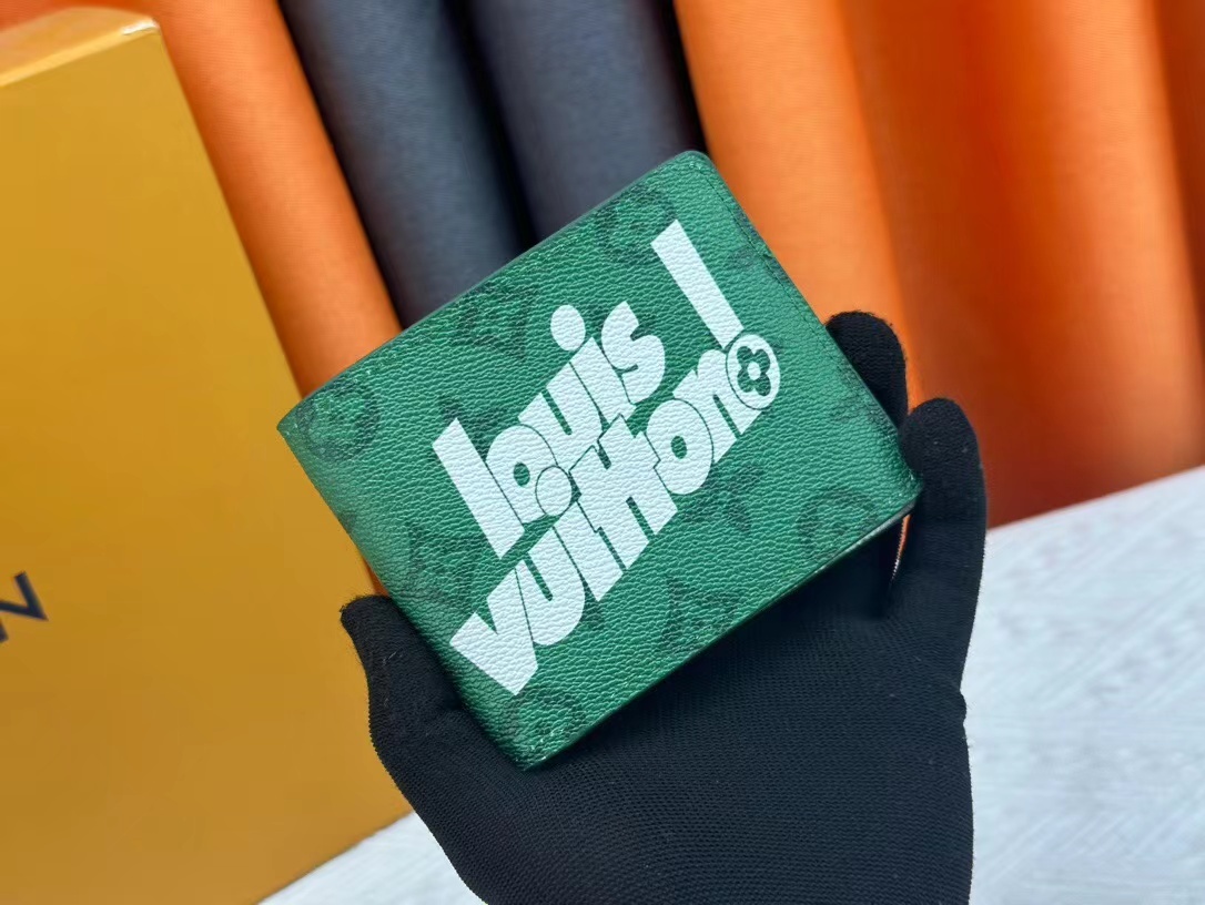 ルイヴィトン Louis Vuitton 財布