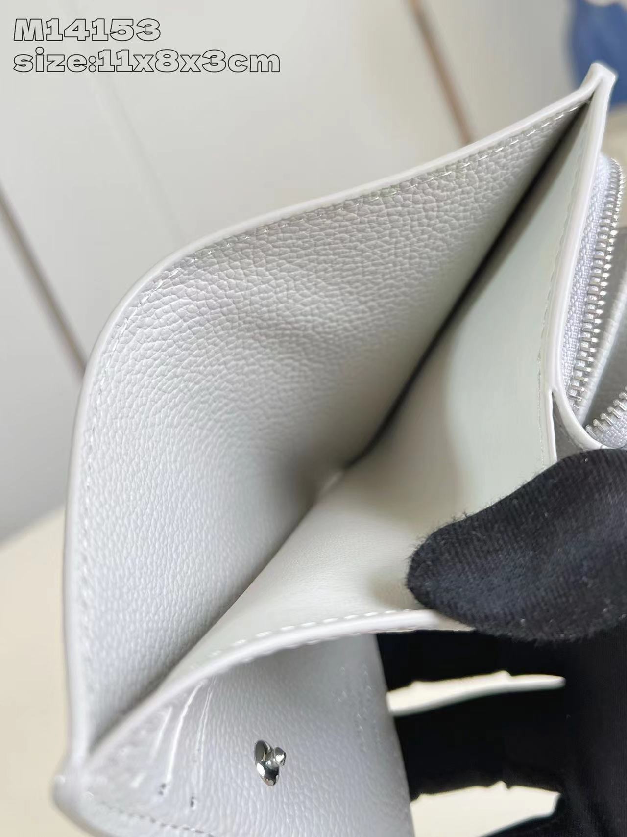 ルイヴィトン Louis Vuitton 財布