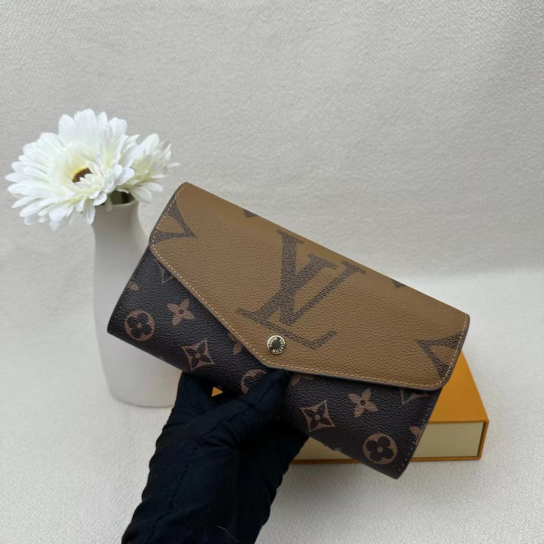ルイヴィトン Louis Vuitton 財布