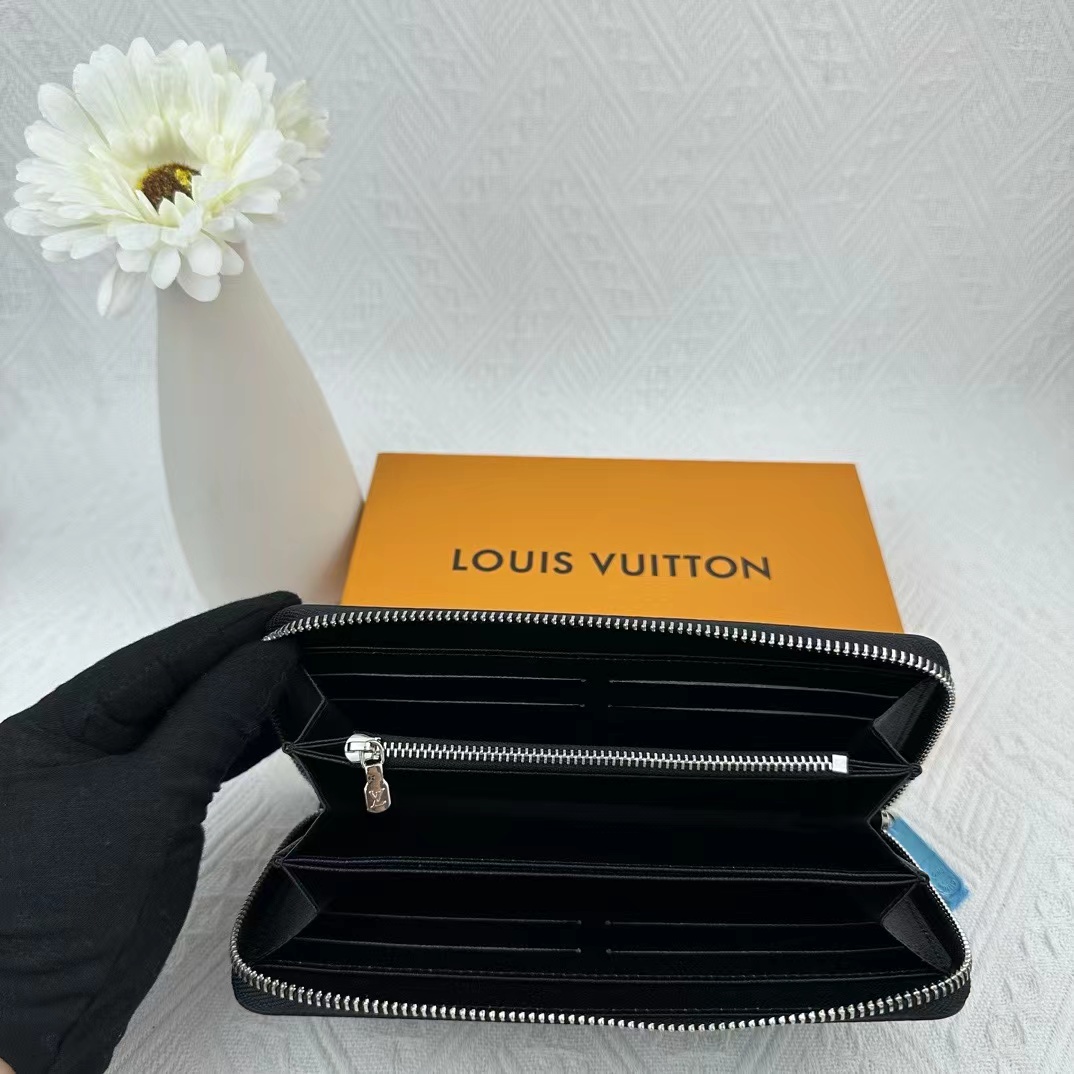 ルイヴィトン Louis Vuitton 財布