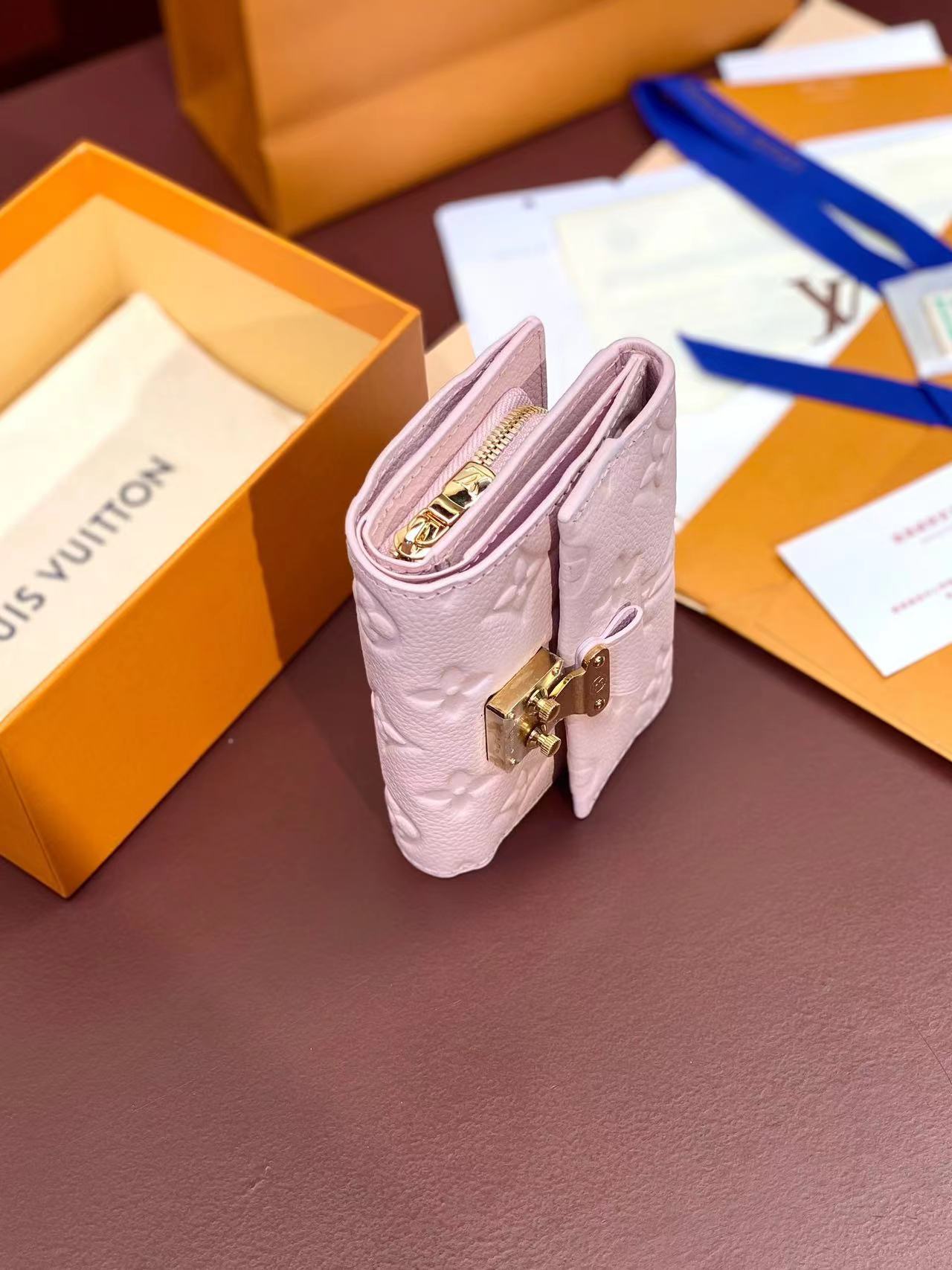 ルイヴィトン Louis Vuitton 財布
