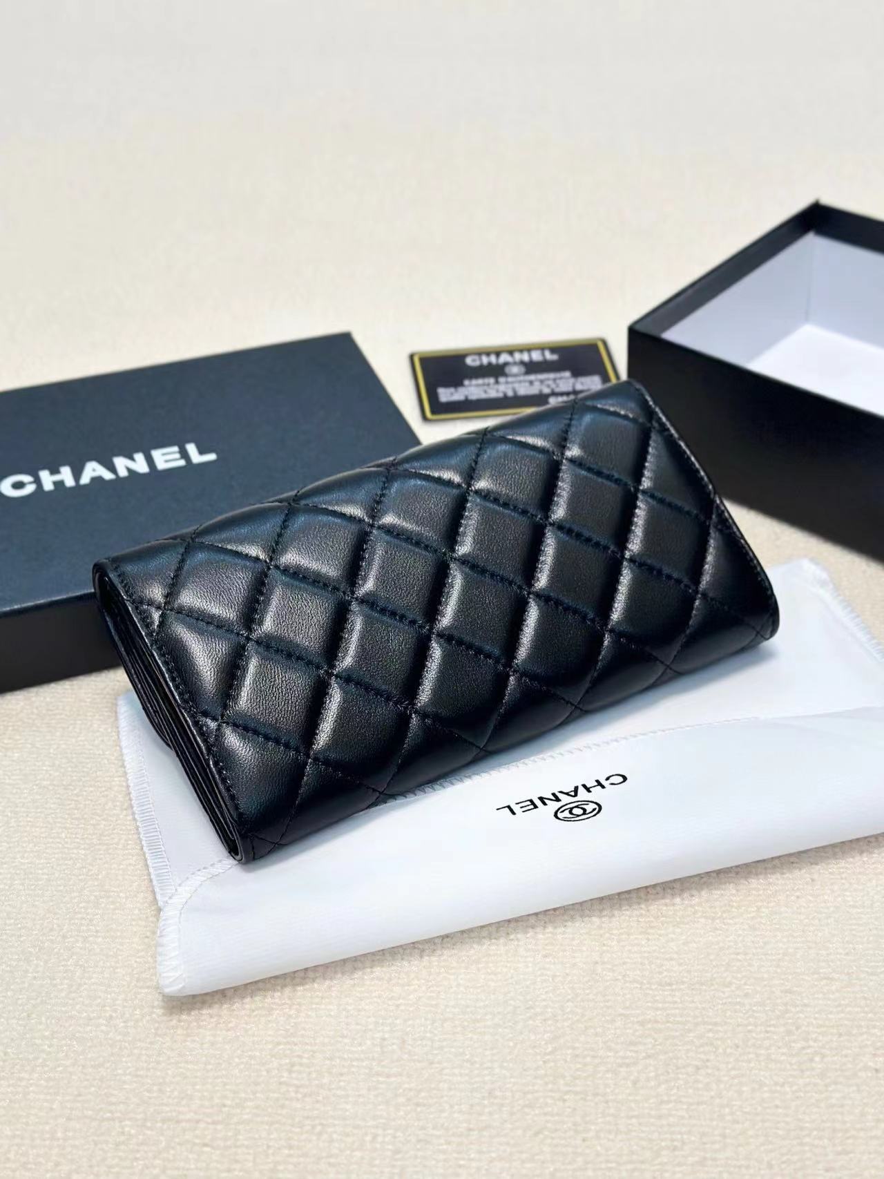 CHANEL シャネル 財布